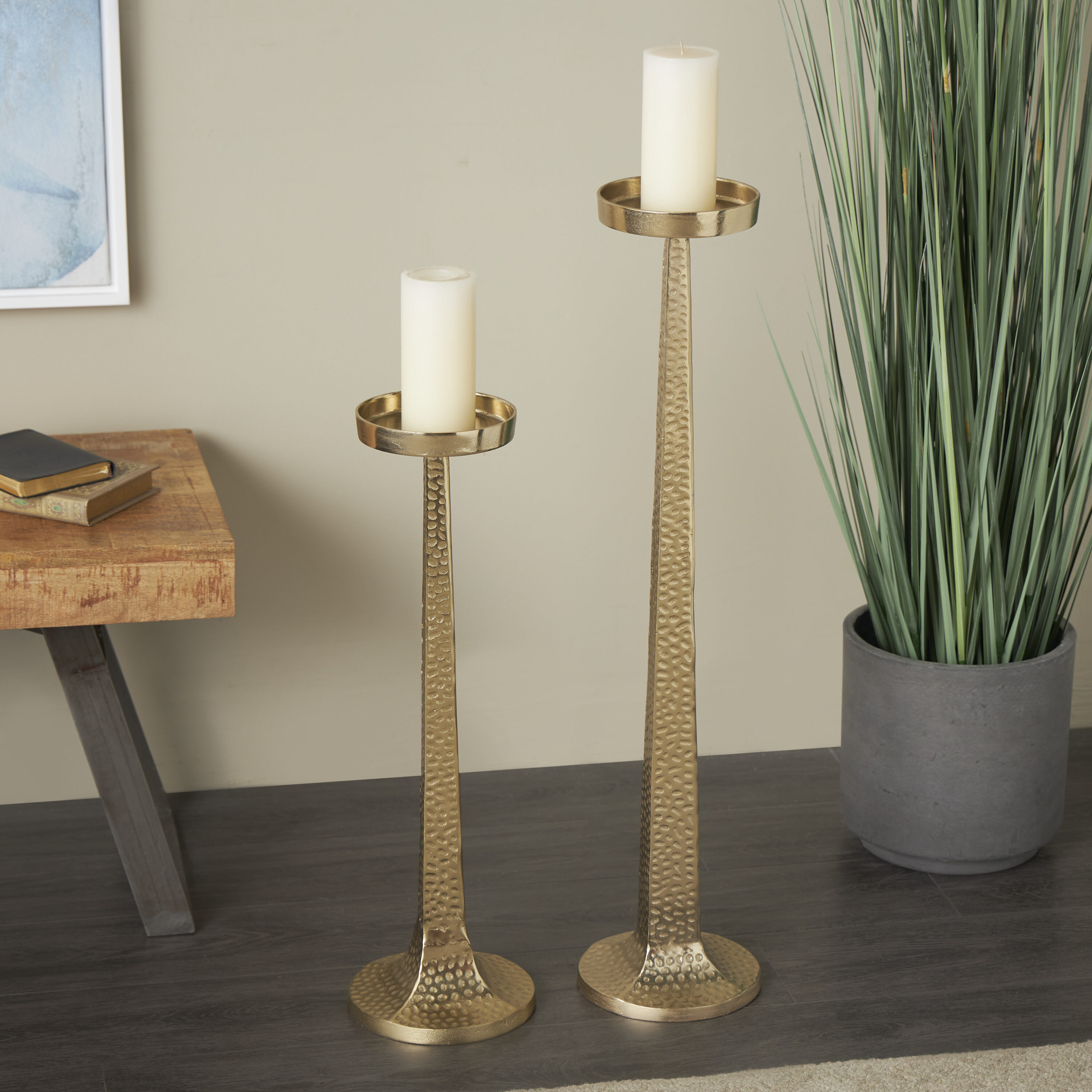Grayson Lane 821834 2 Candle Aluminum Pillar Candle Holder
