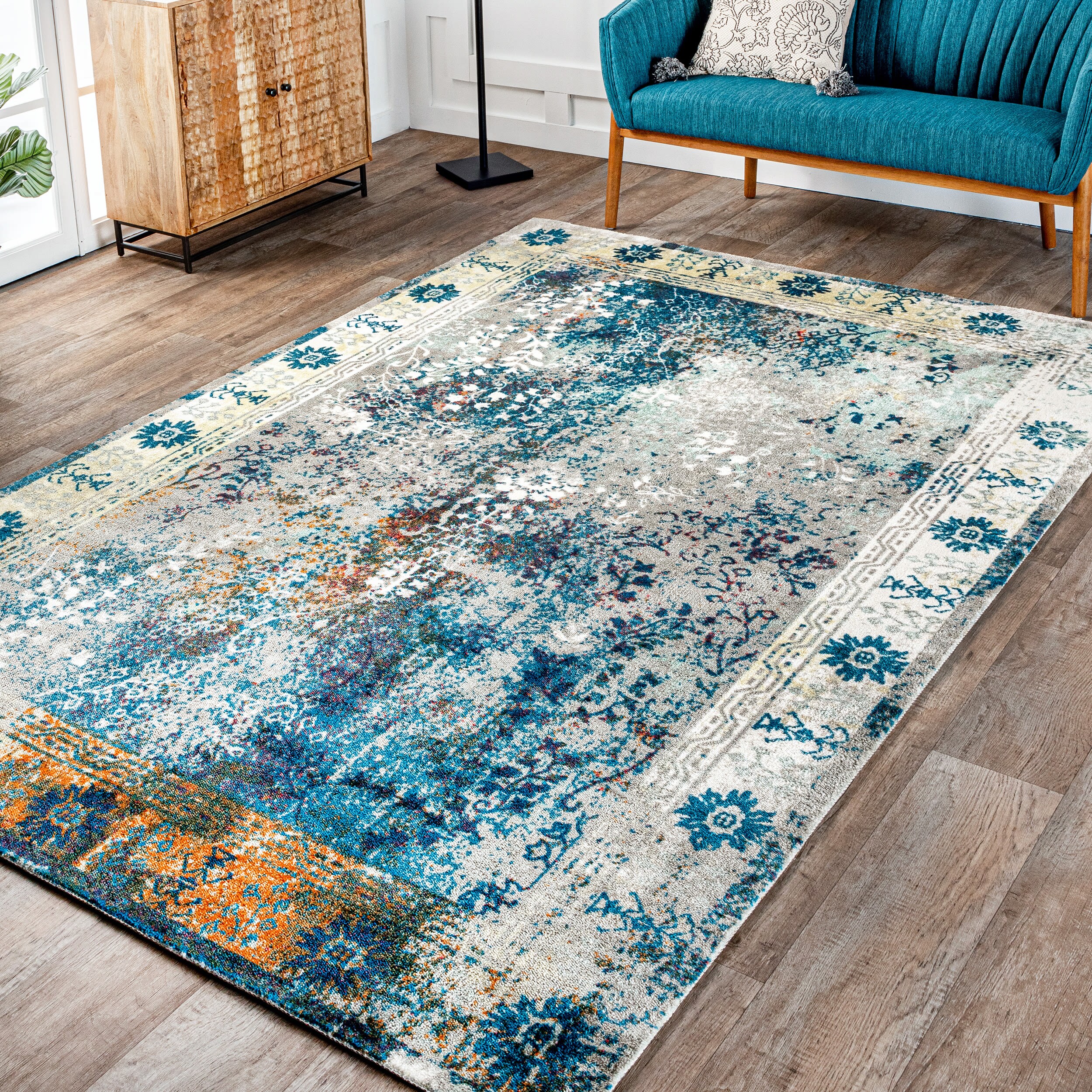 Luxe Blue Synthetic 5' x 8' Rectangular Easy-Care Area Rug