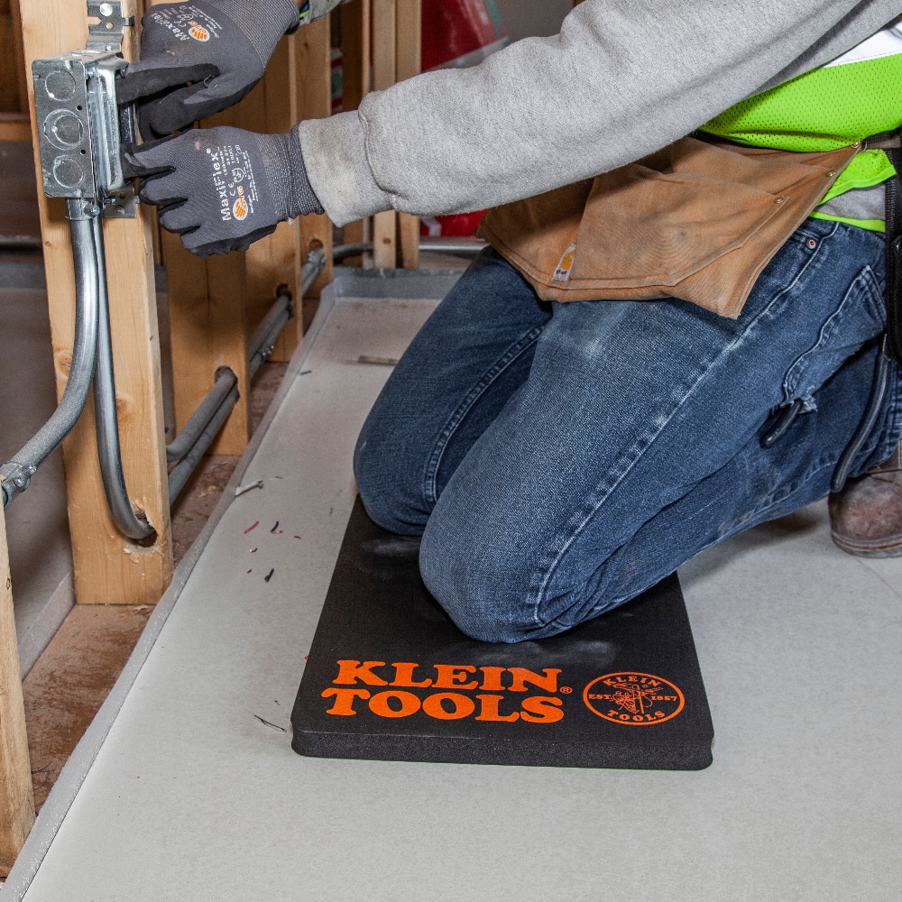 Klein Tools 60135 Kneeling-Pads - View #3