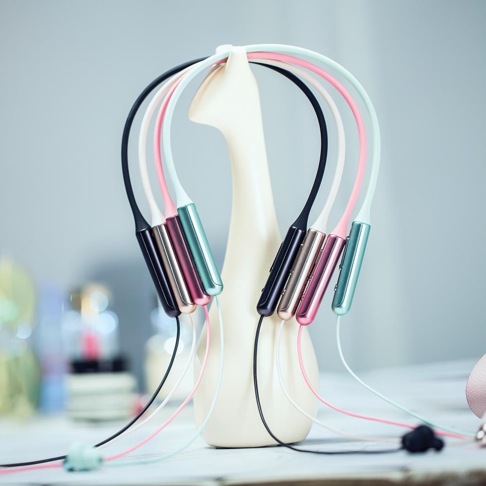 1MORE E1024BTGLD headphones - View #5