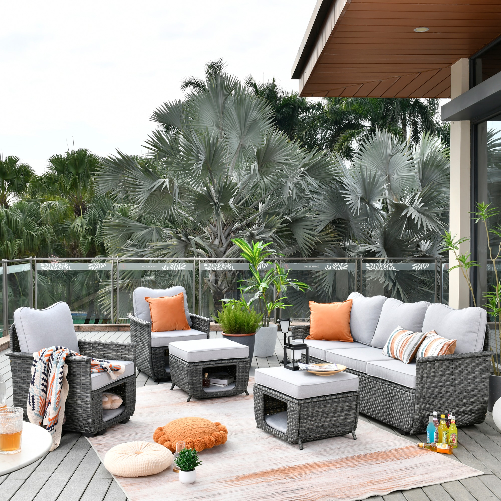 Pouuin SPET4005 5 -Piece Rattan Patio Sofa Conversation Set with Gray Cushions