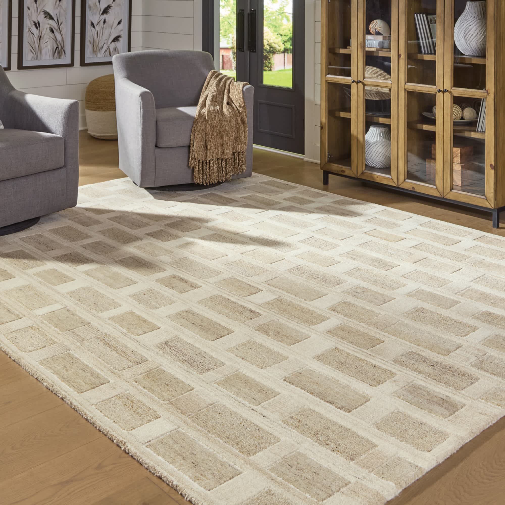 Signature Design by Ashley R407711 rugs - View #2