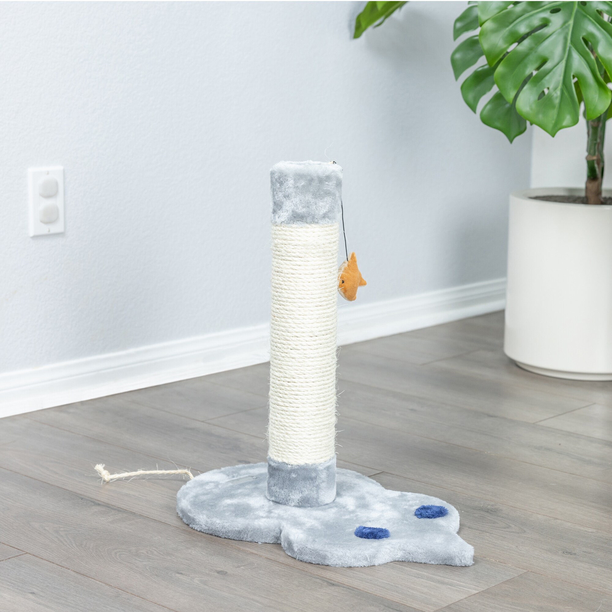 Gray Sisal and Faux Fur Mouse-Shaped Cat Scratcher with Toy