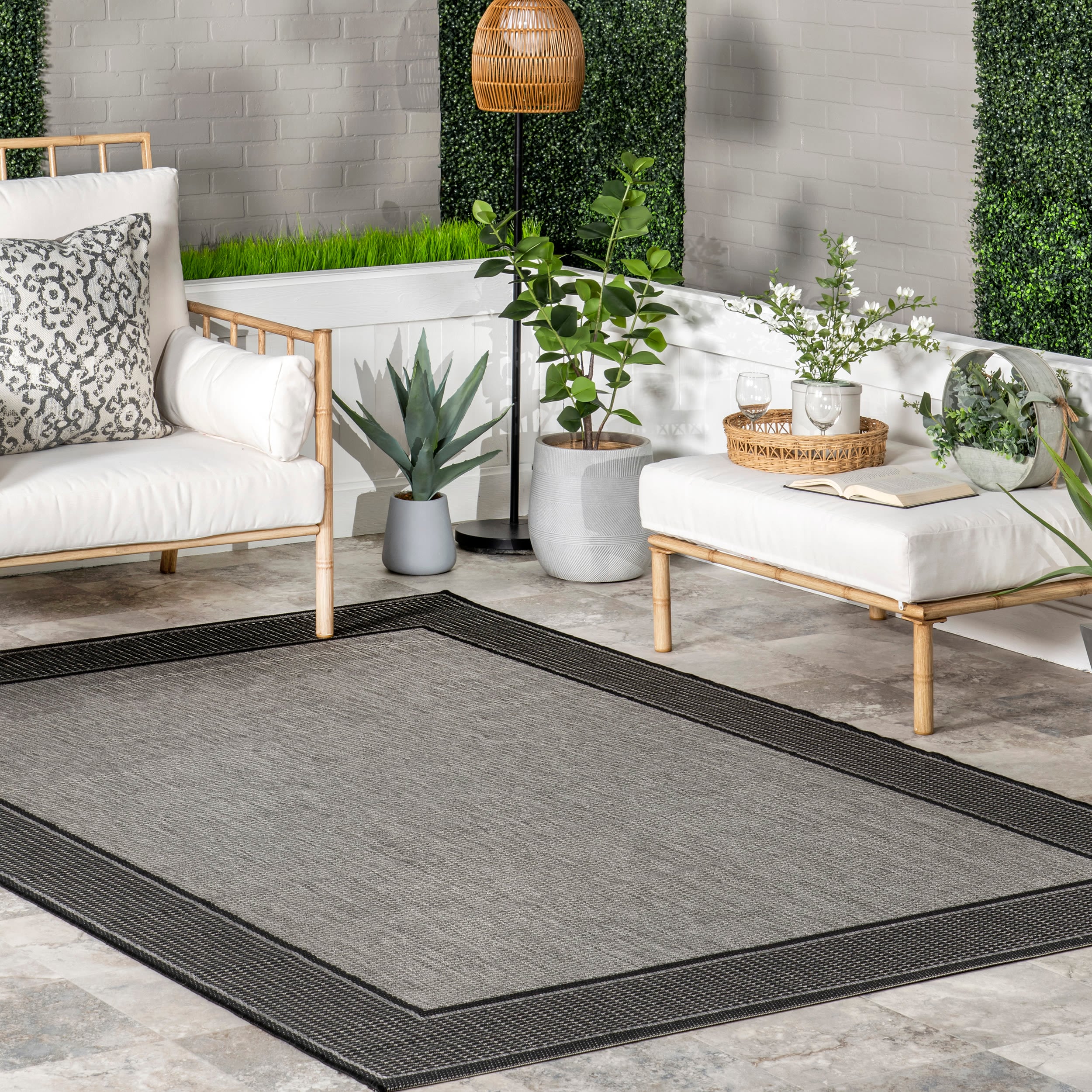 nuLOOM OWDN05A-71001010 8 x 10 (ft) Loomed Polypropylene Gray Rectangular Indoor/Outdoor Border Area rug