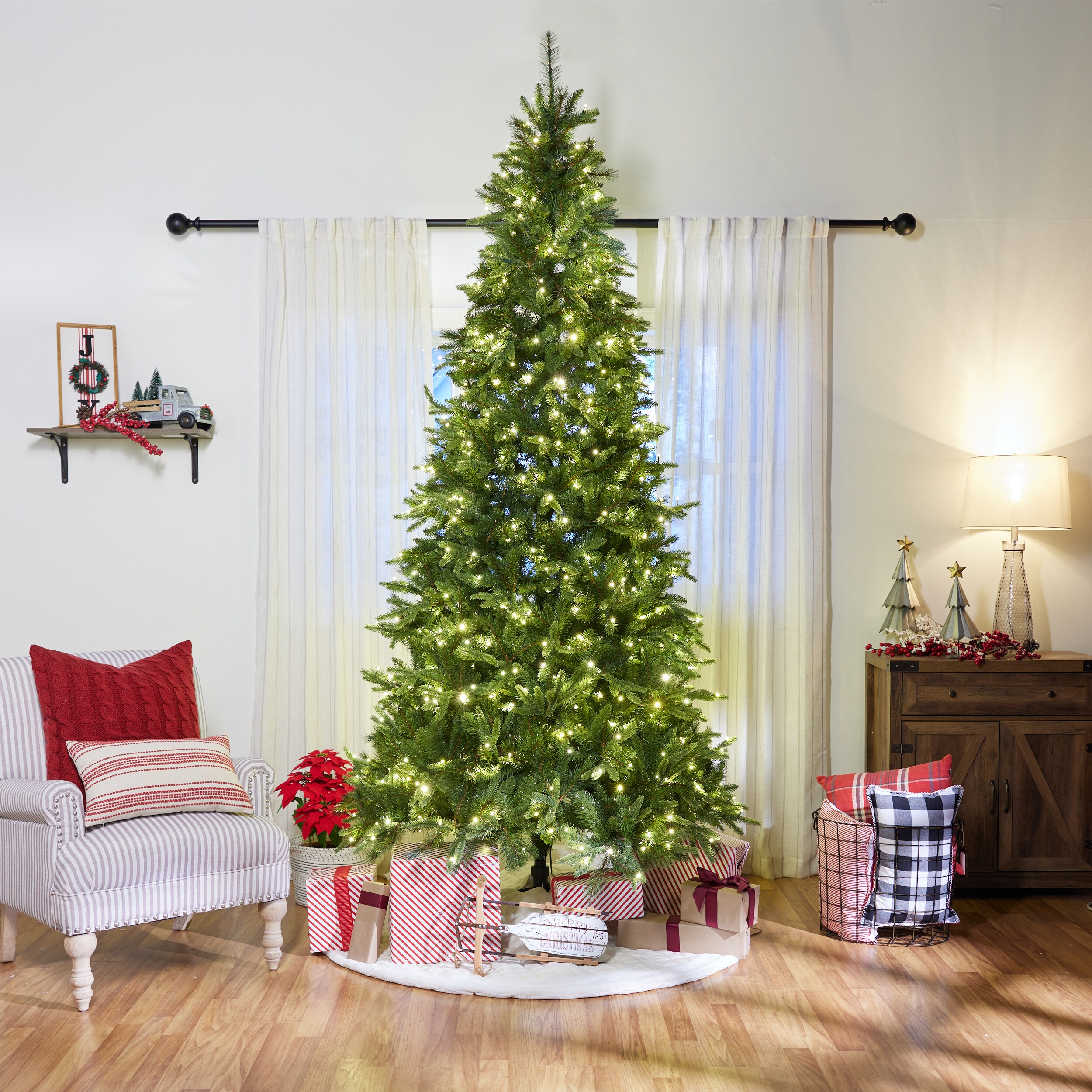 Holiday Living 9-ft Brighton Spruce Pre-lit Artificial Christmas Tree ...