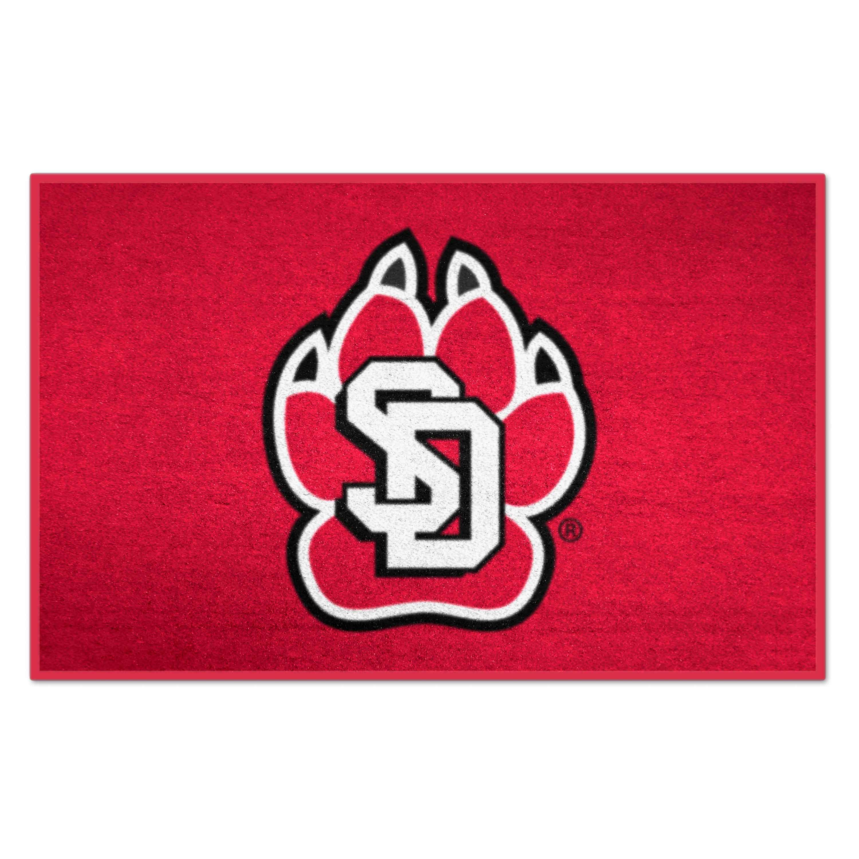  3034 South Dakota Coyotes 2-ft x 3-ft Black Vinyl Rectangular Indoor or Outdoor Decorative Sports Door Mat