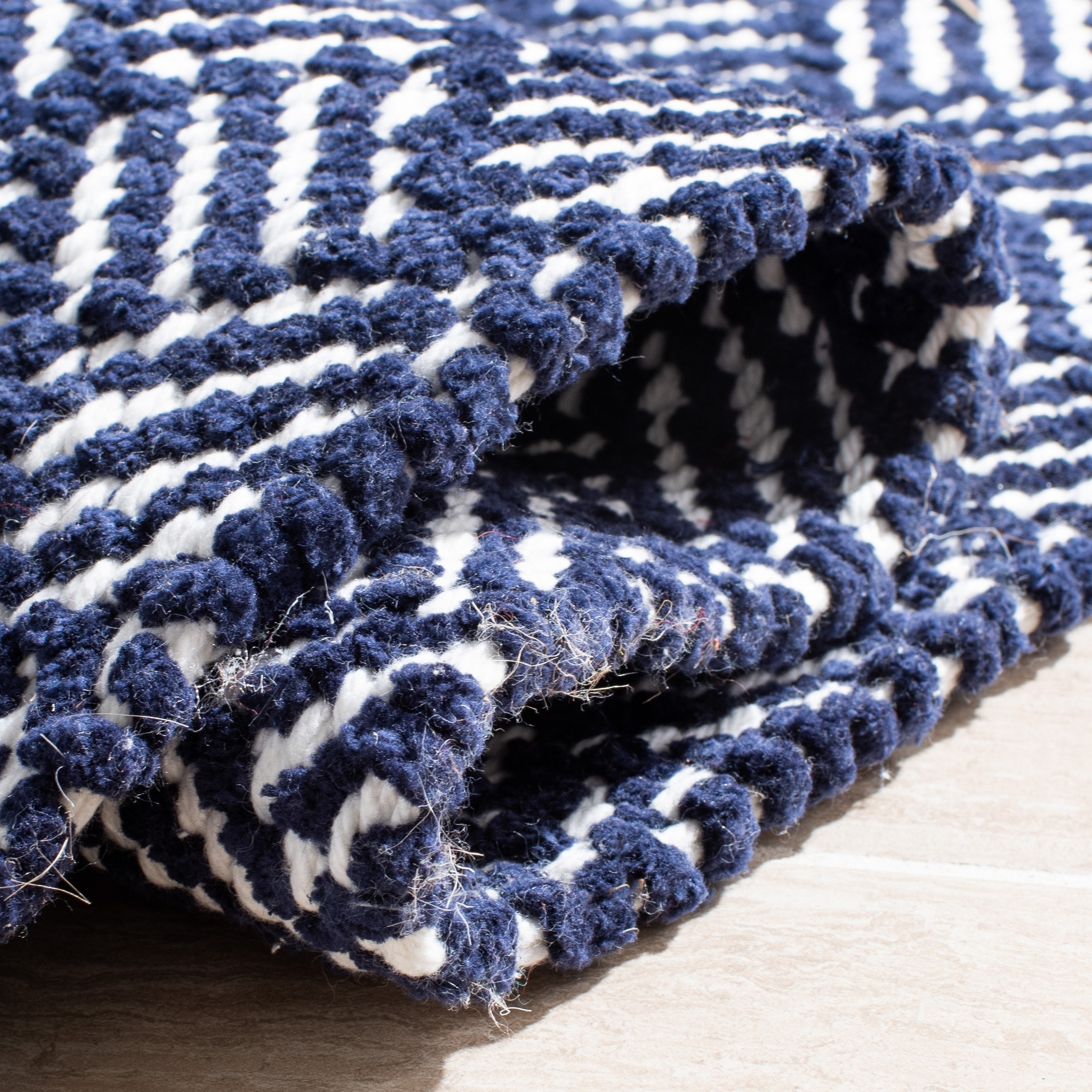 Safavieh BOS680D-4 rugs - View #5