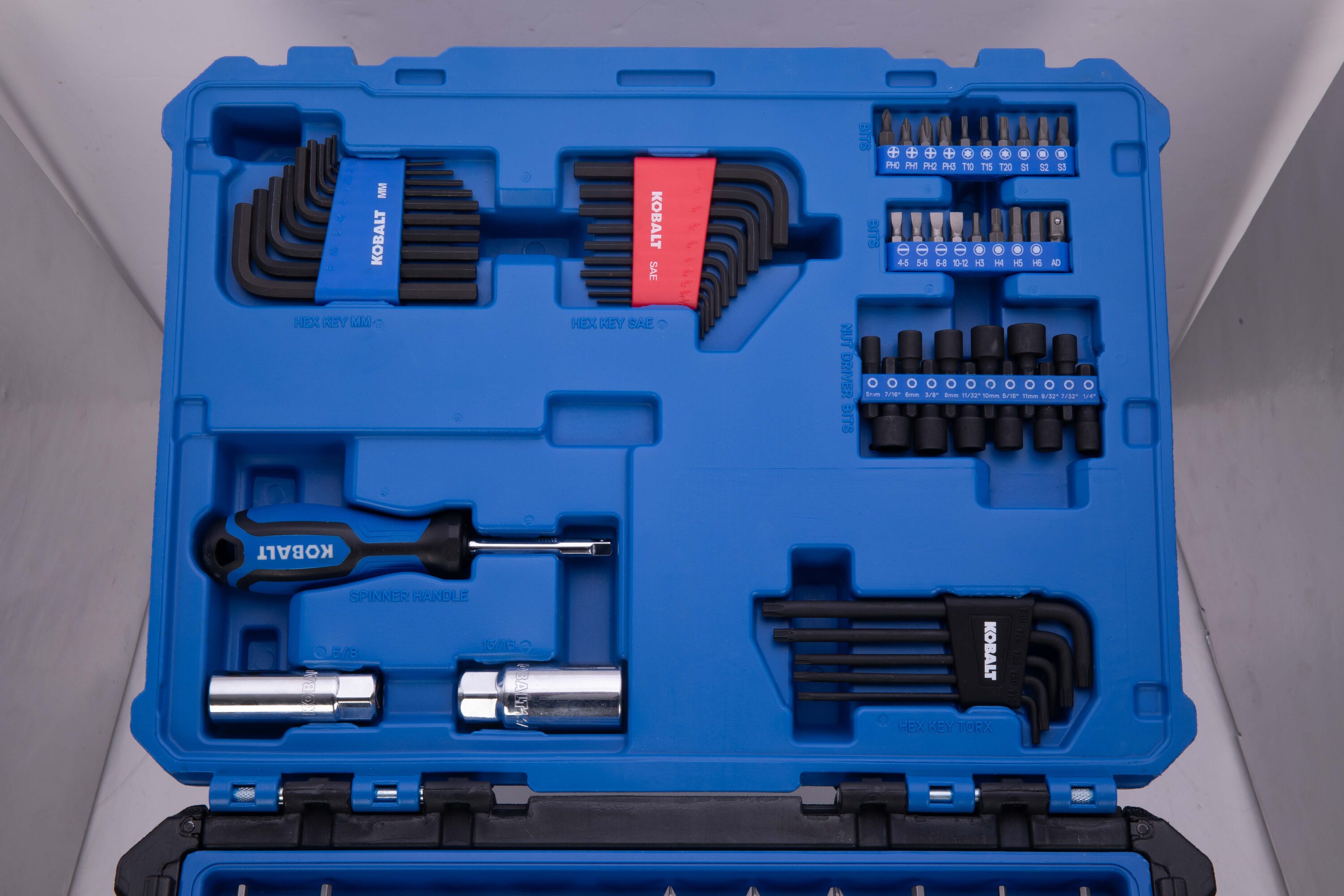 Kobalt 250-Piece Standard (SAE) and Metric Polished Chrome Mechanics Tool Set with Hard Case