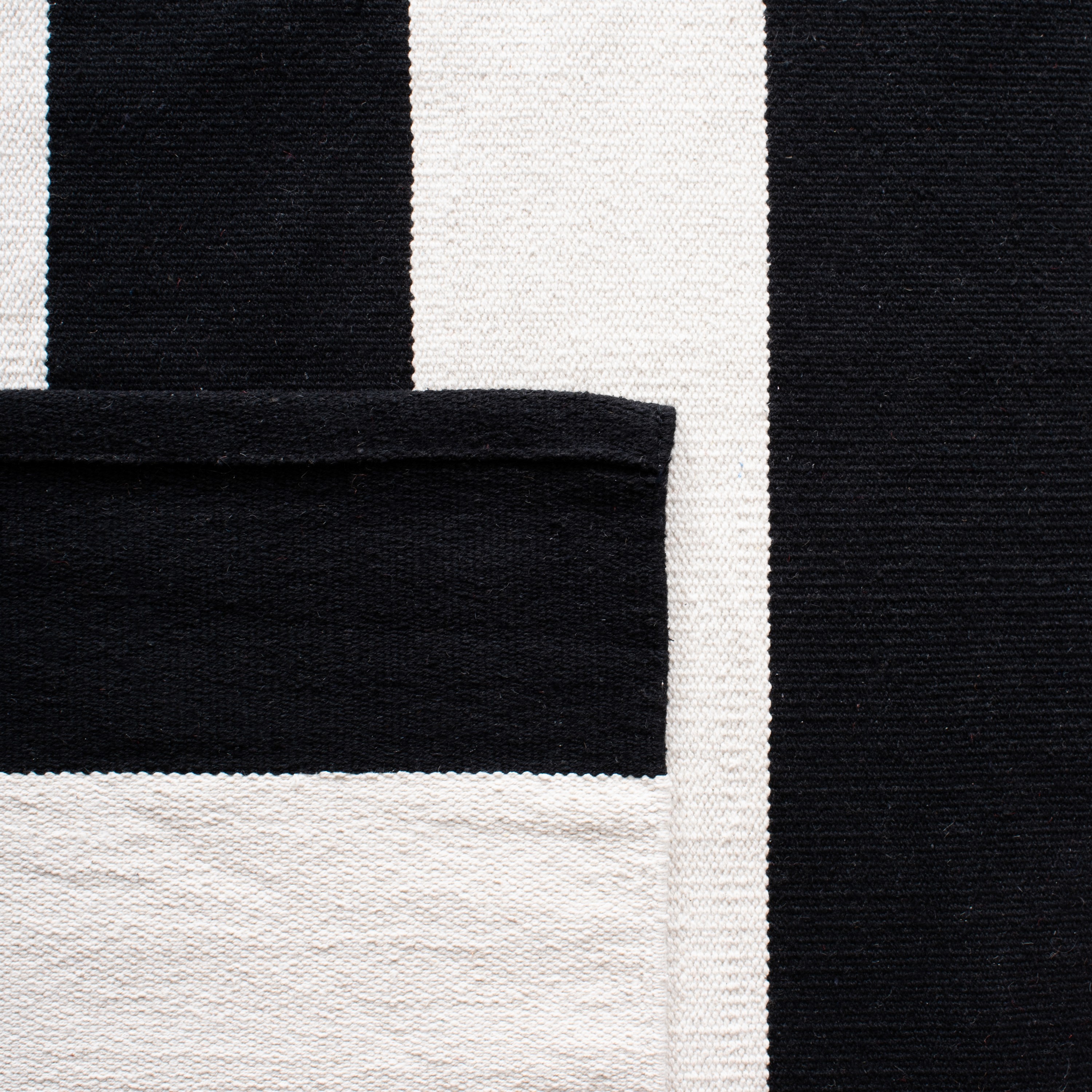Safavieh MTK712D-25 rugs - View #8