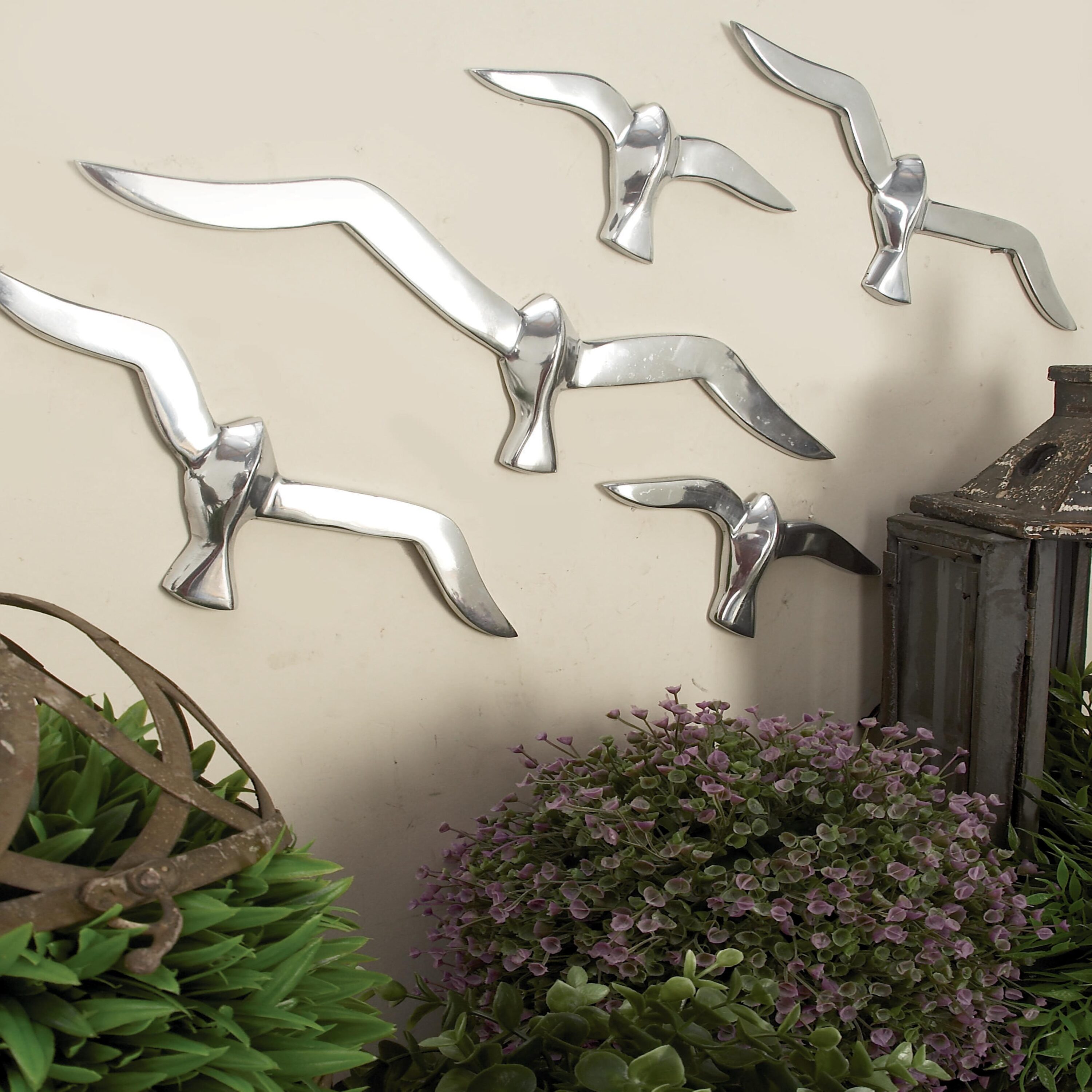 Grayson Lane 22177 16-in W x 23-in H Aluminum Floating Flock of Birds Animals Wall sculpture