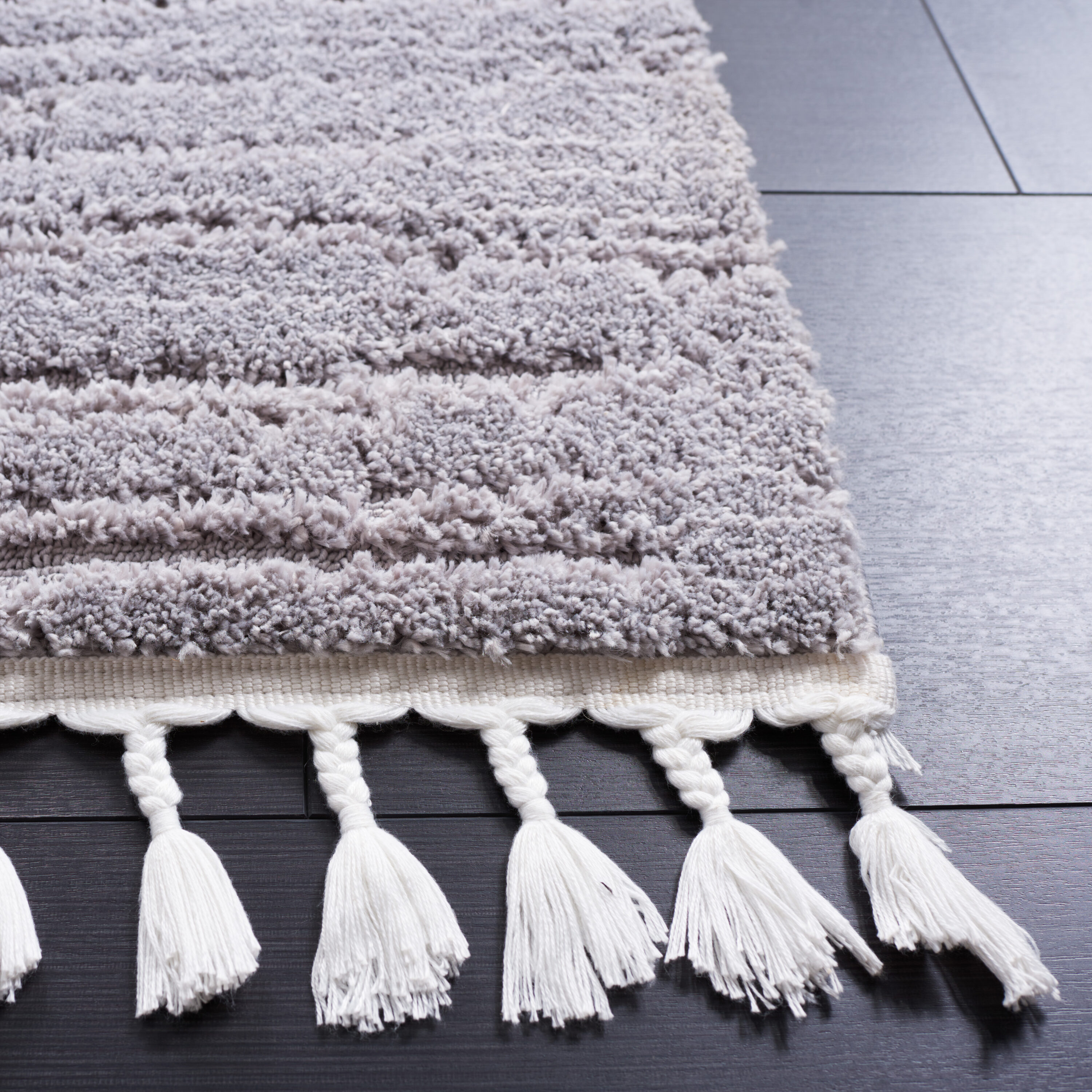 Safavieh MRK548F-7SQ rugs - View #2