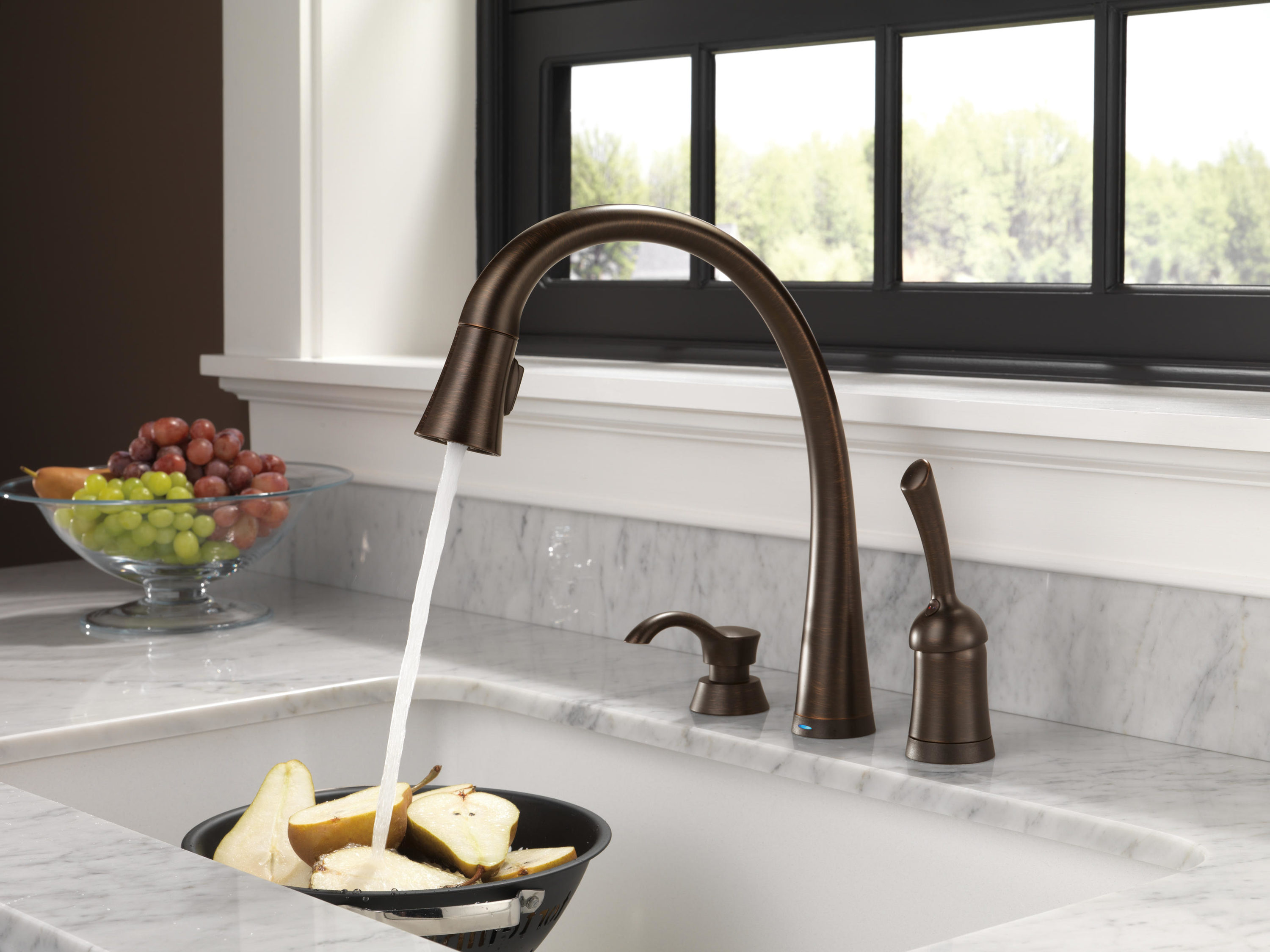 Delta 980T-RBSD-DST Kitchen-Faucets - View #4