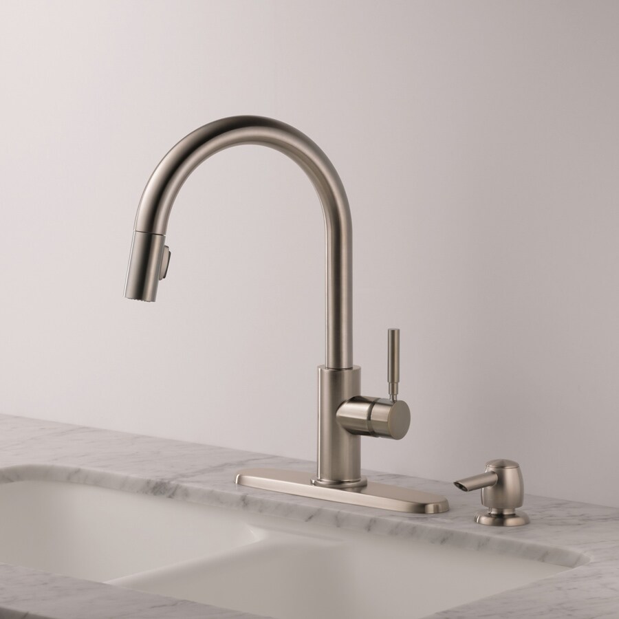 Delta Trask Stainless Steel Single Handle Pull down Kitchen Faucet