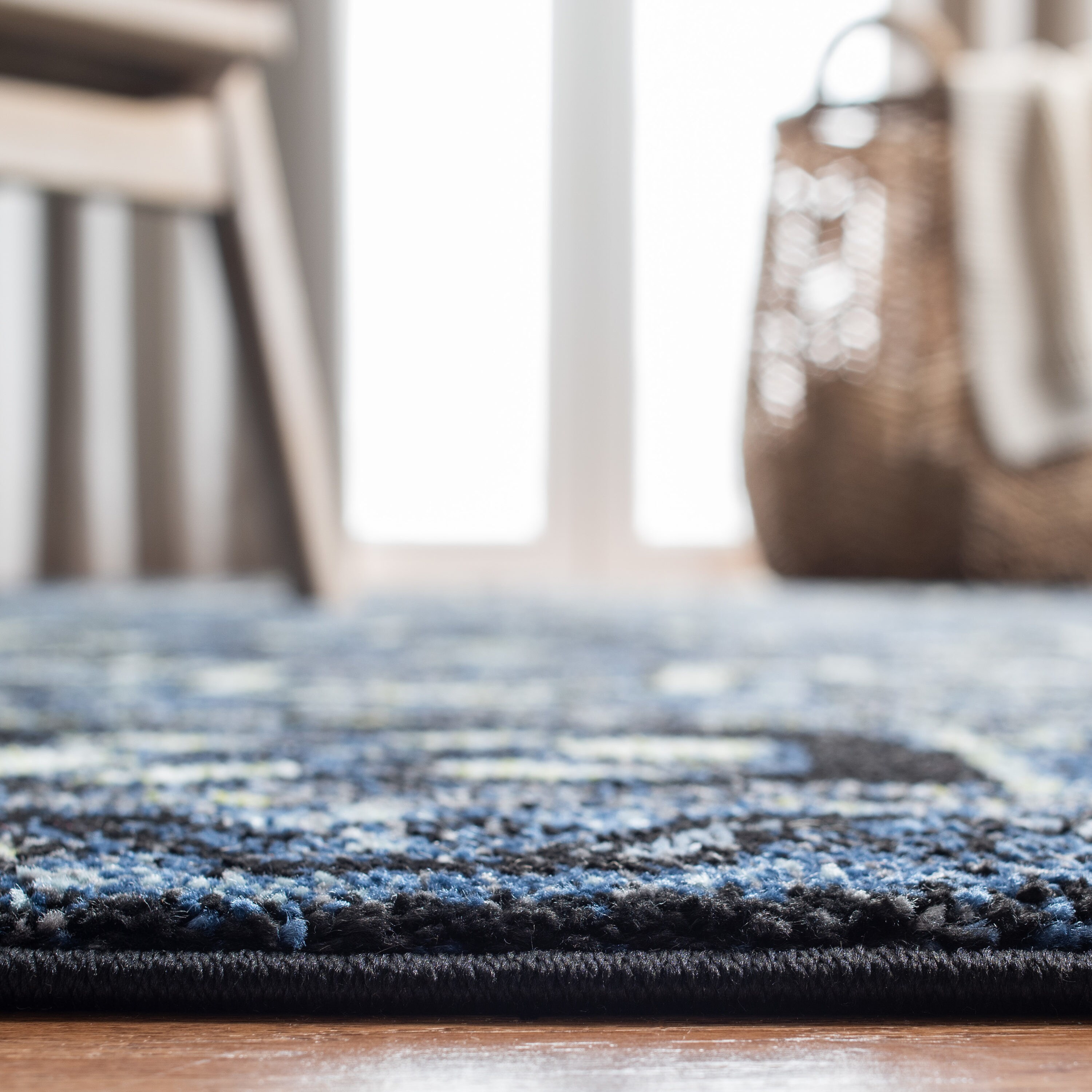 Safavieh VTH211N-7R rugs - View #6