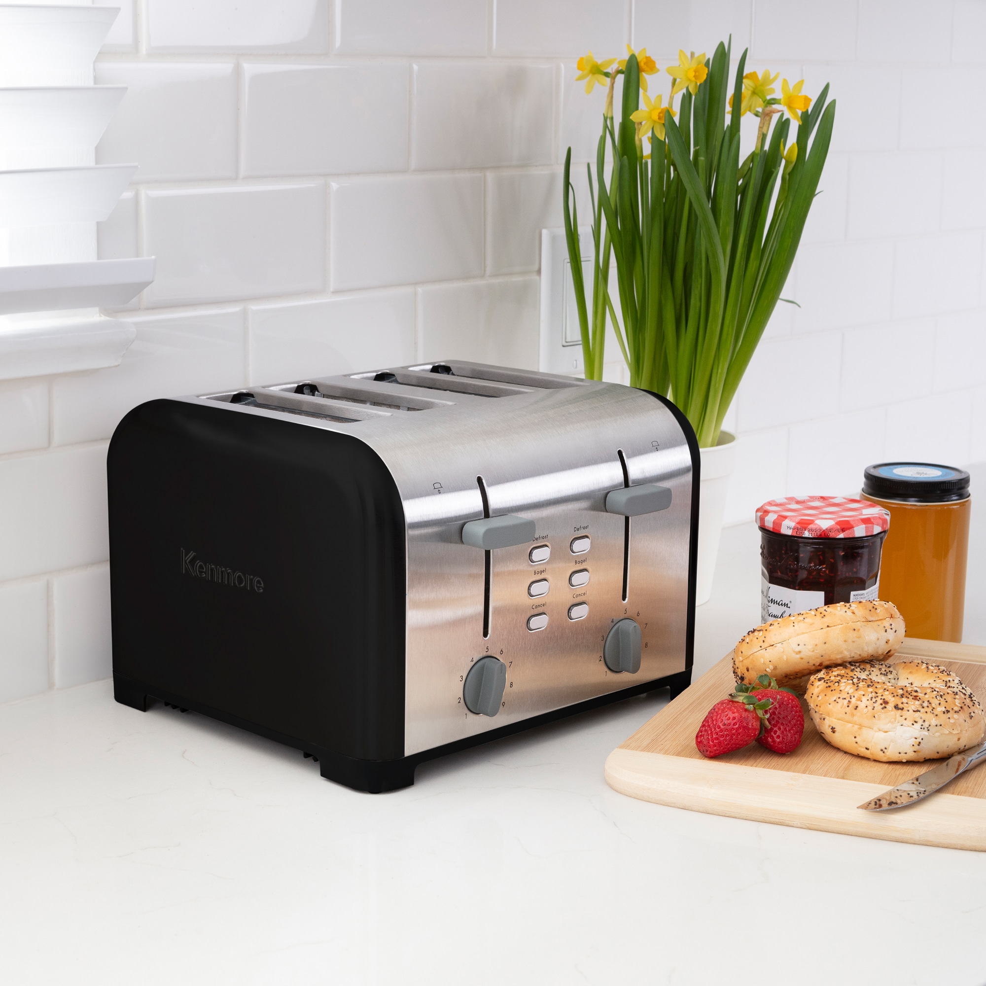 Kenmore Elite 4-Slice Long Slot Toaster Silver Stainless Steel with  Auto-Lift and Digital Controls