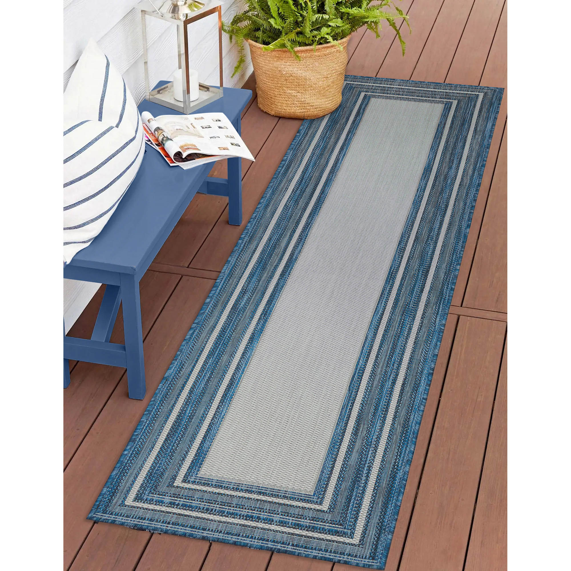 Liora Manne CRER8842533 Carmel 2 x 8 (ft) Polypropylene Navy Rectangular Indoor/Outdoor Border Runner rug