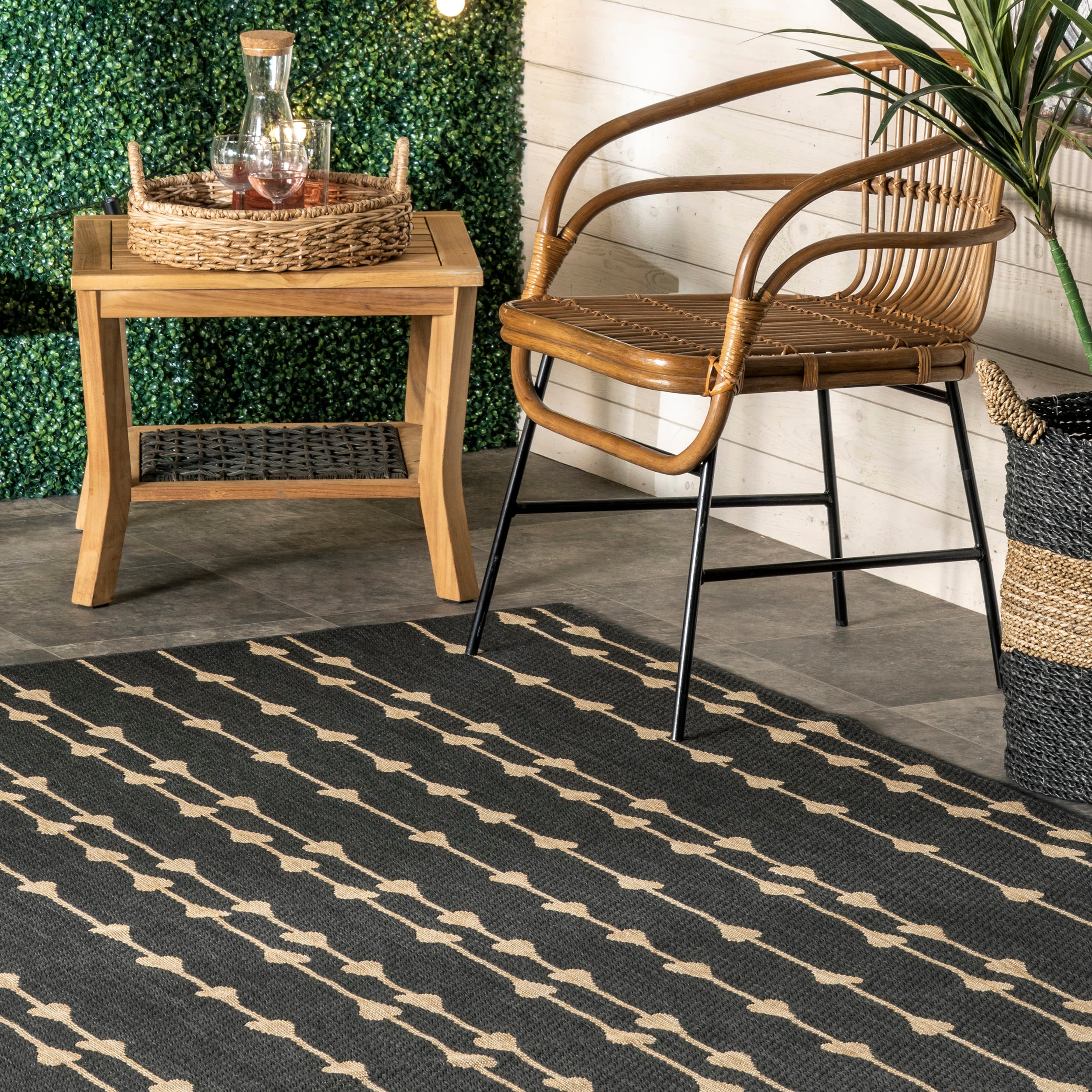 Charcoal Synthetic Reversible Rectangular Indoor/Outdoor Rug