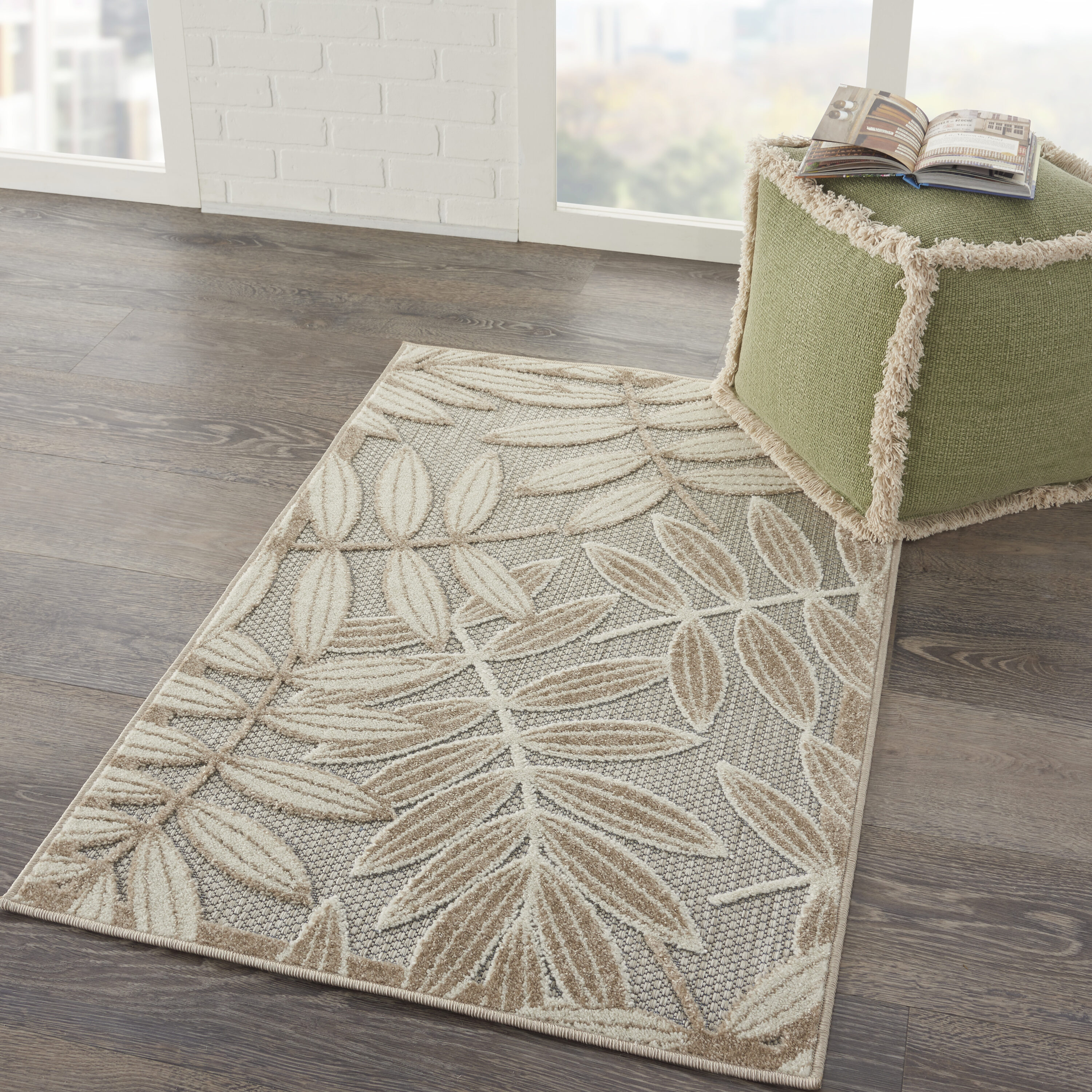 Aloha Natural & Ivory Leaf Design 32" x 4" Outdoor Area Rug