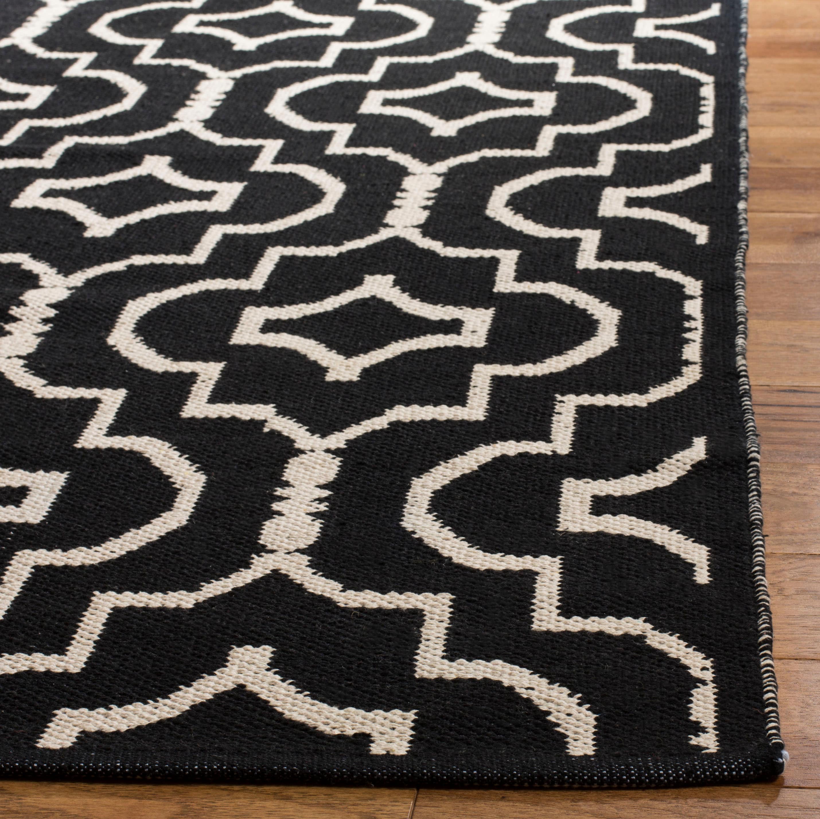 Safavieh MTK722D-24 rugs - View #3
