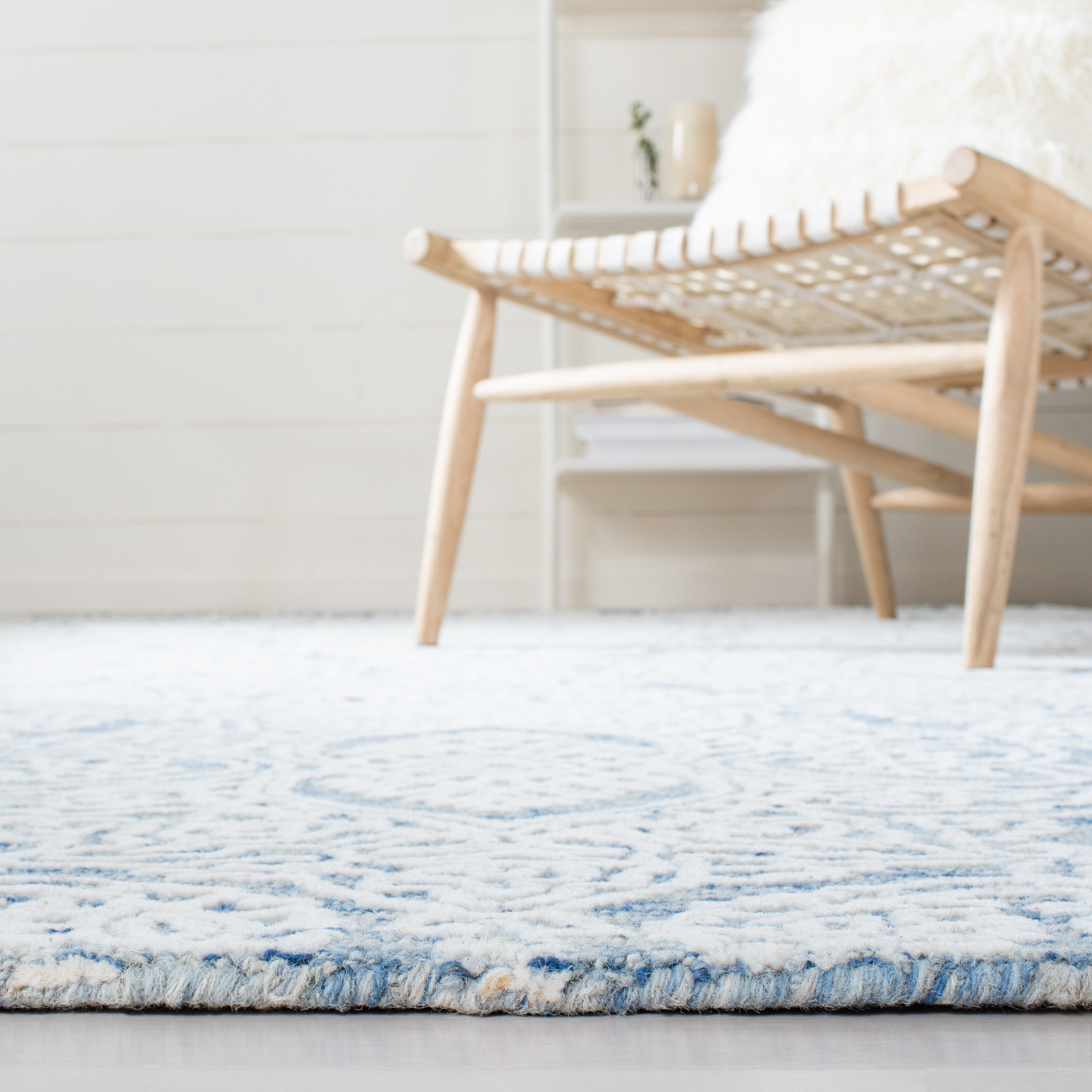 Safavieh MET998M-6SQ rugs - View #7