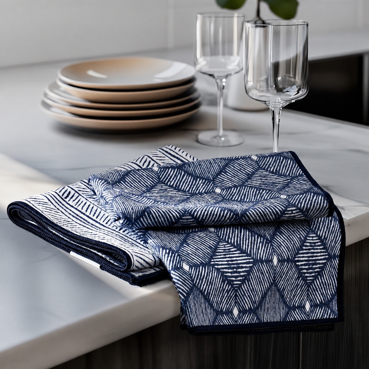 Yichuhaoxi Set of 2 Waffle Kitchen Towels Quick Dry Microfiber Sustainable Dish Towels Ultra Absorbent Reusable Cleaning Tea Towels Indigo Harmony