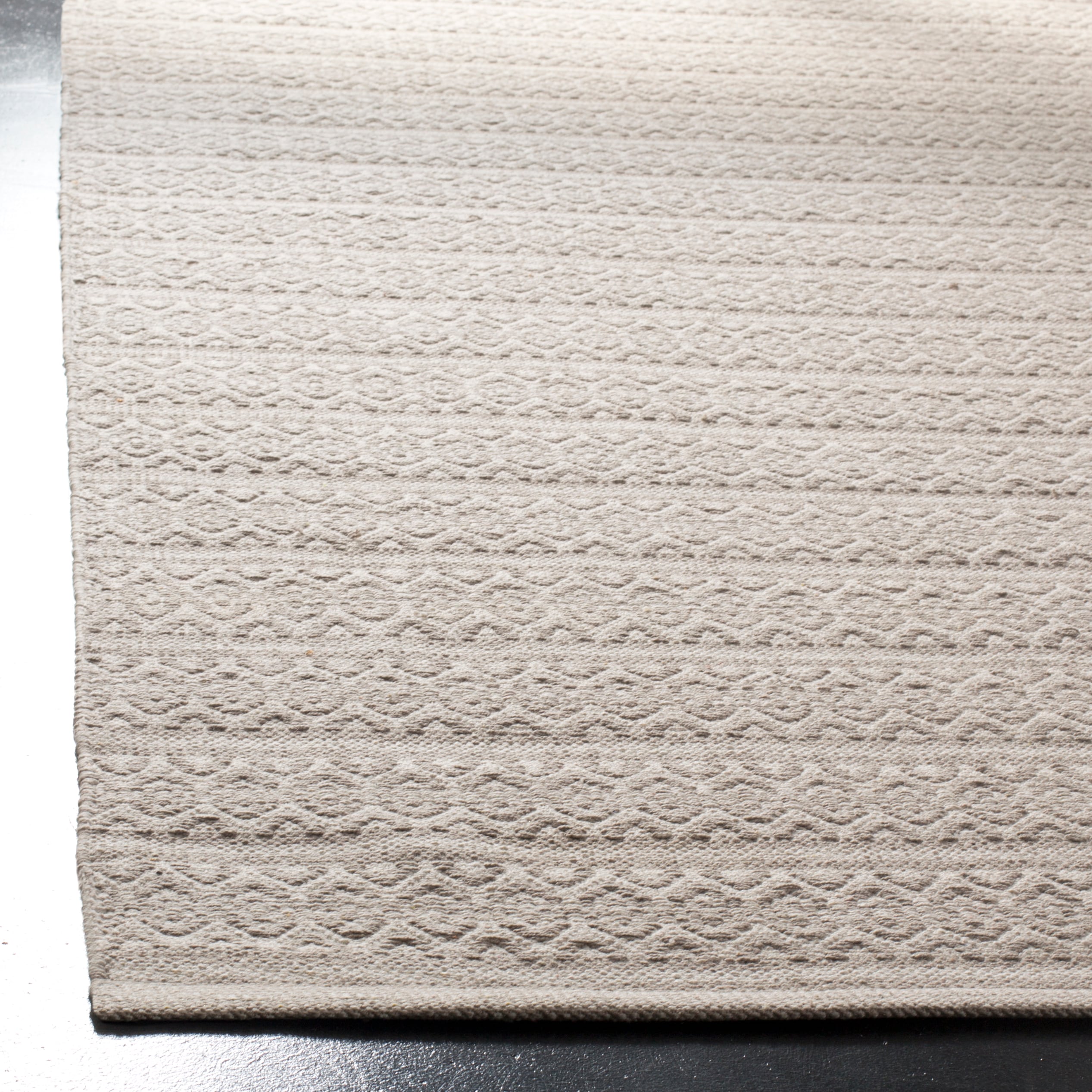Safavieh MTK341A-4 rugs - View #3