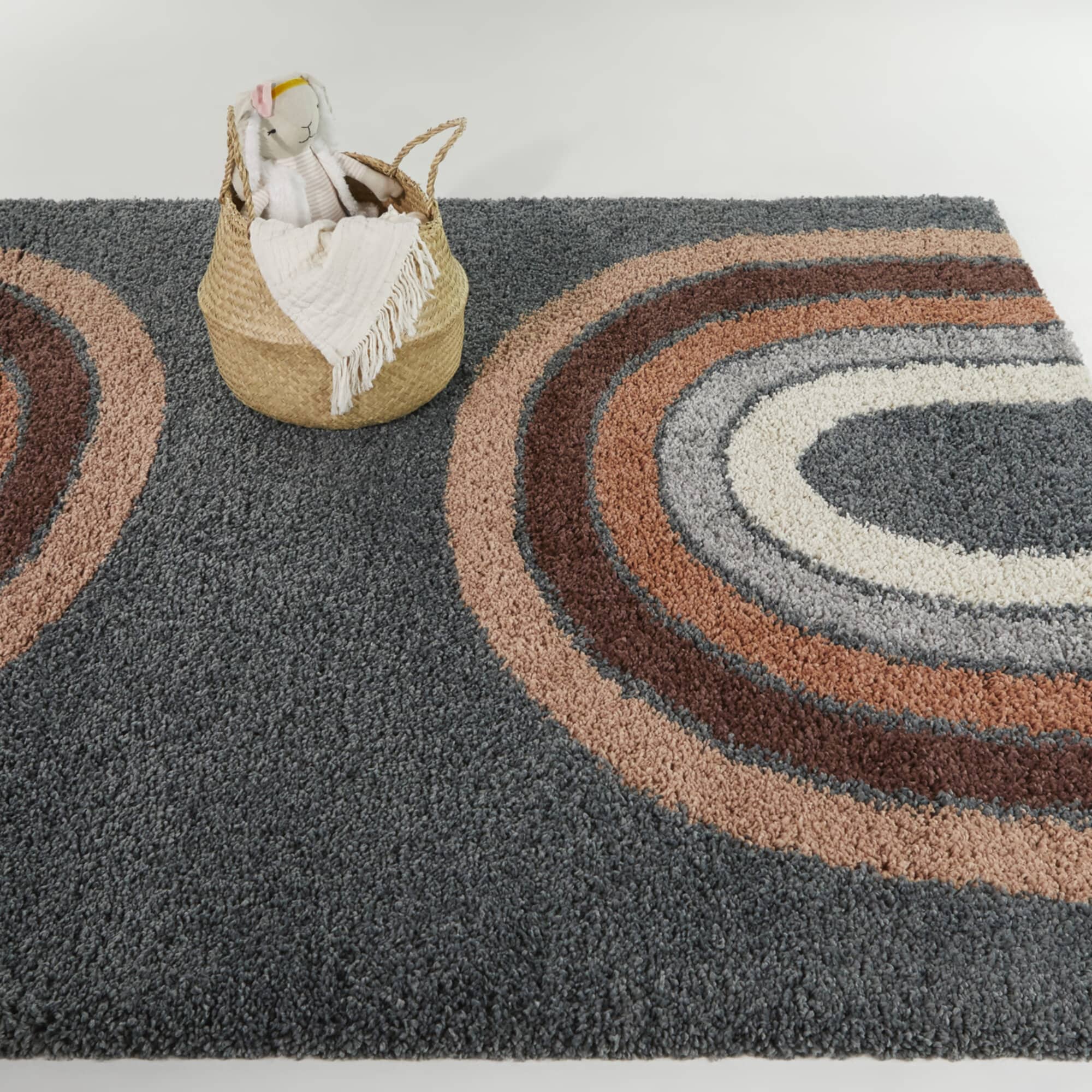 Balta 3105556 5 x 6 (ft) Polypropylene Dark Slate Rectangular Indoor Stripe Mid-Century Modern Area rug