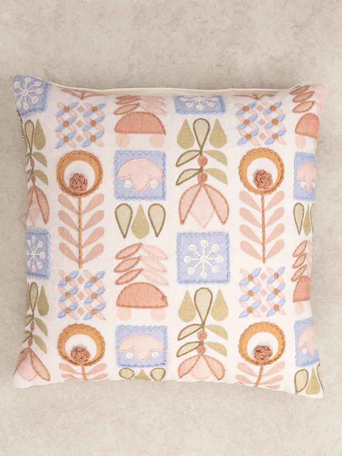 GAURI KOHLI GK71073 Accent-Pillows - View #2