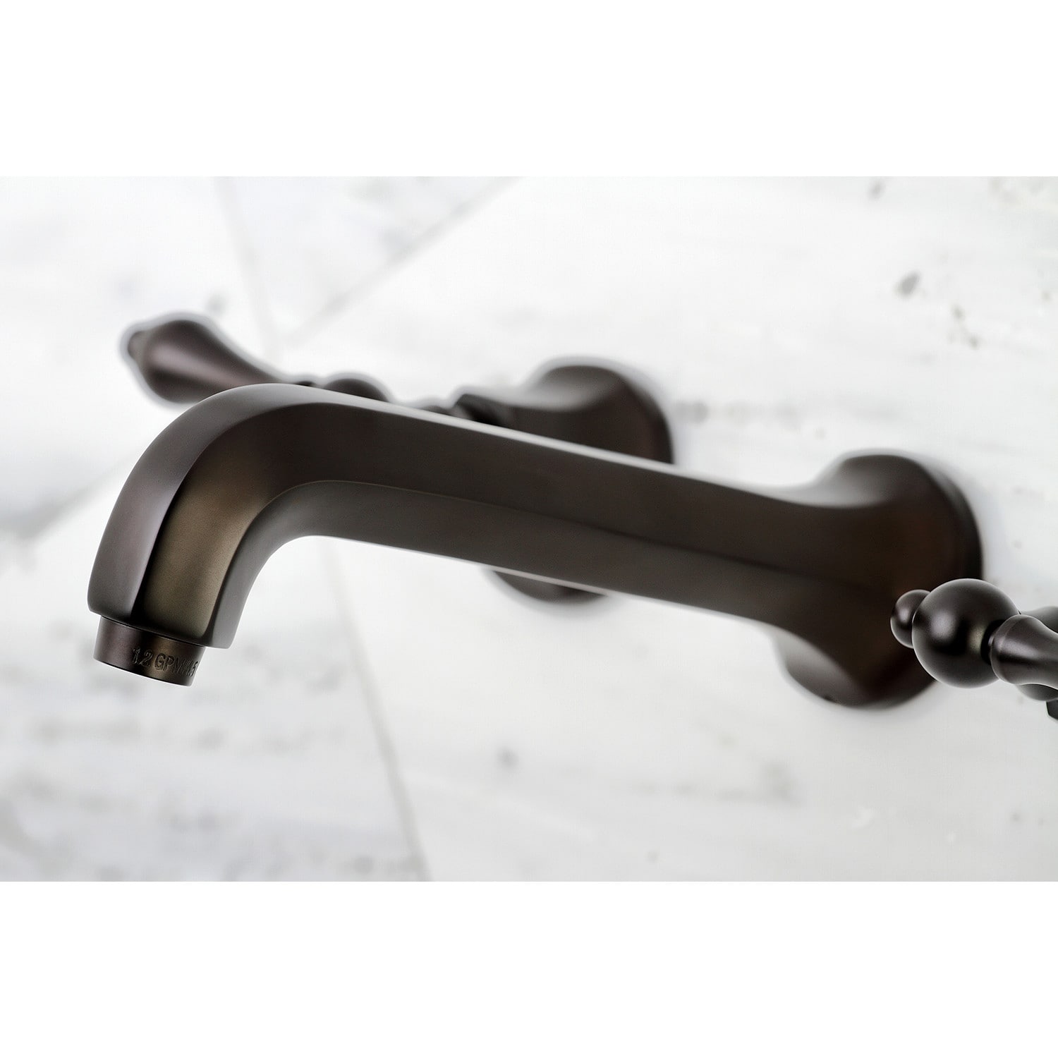 Kingston Brass Metropolitan Oil Rubbed Bronze 2 Handle Wall Mount Low Arc Bathtub Faucet Valve 5530