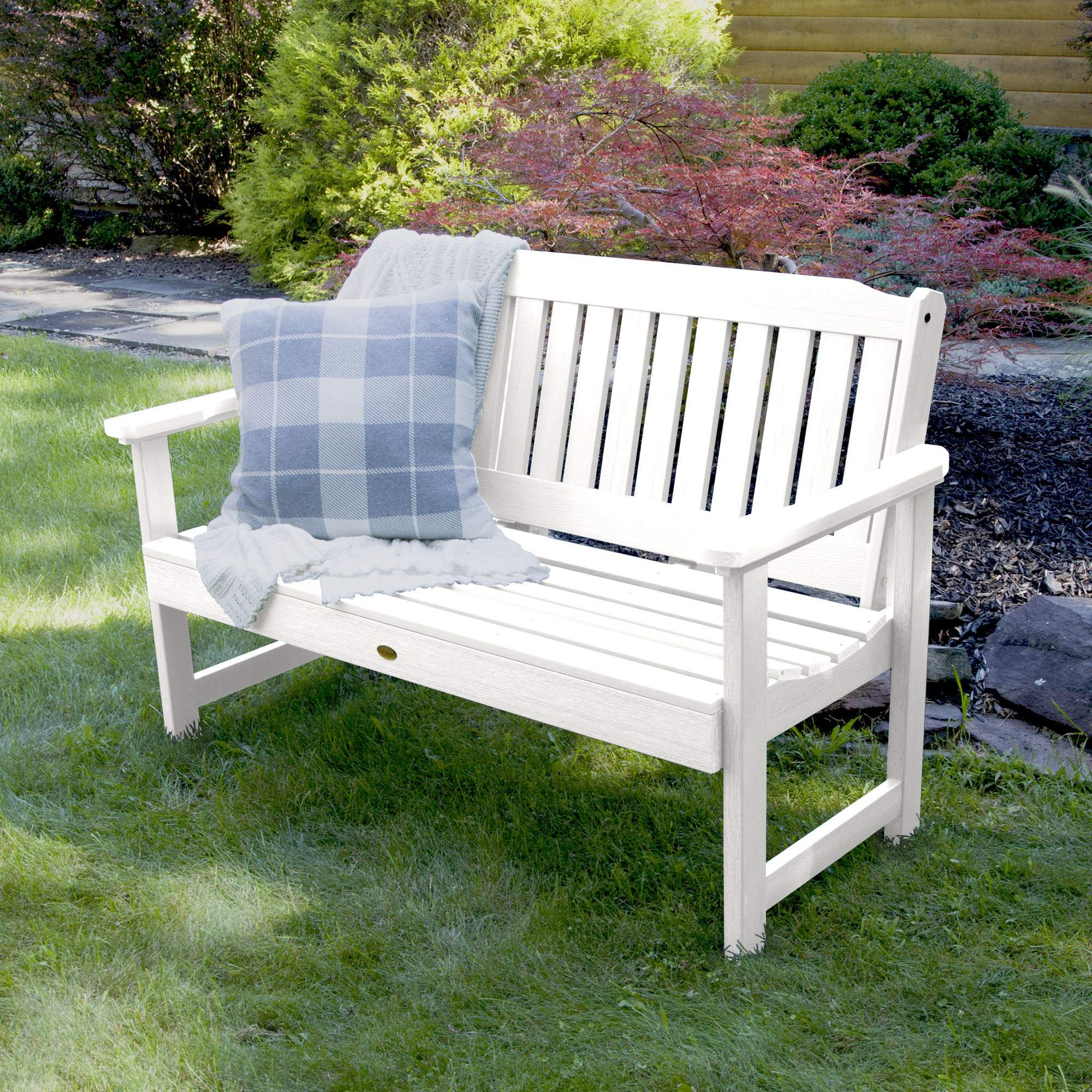 Elegant Lehigh 4ft White Poly Lumber Garden Bench