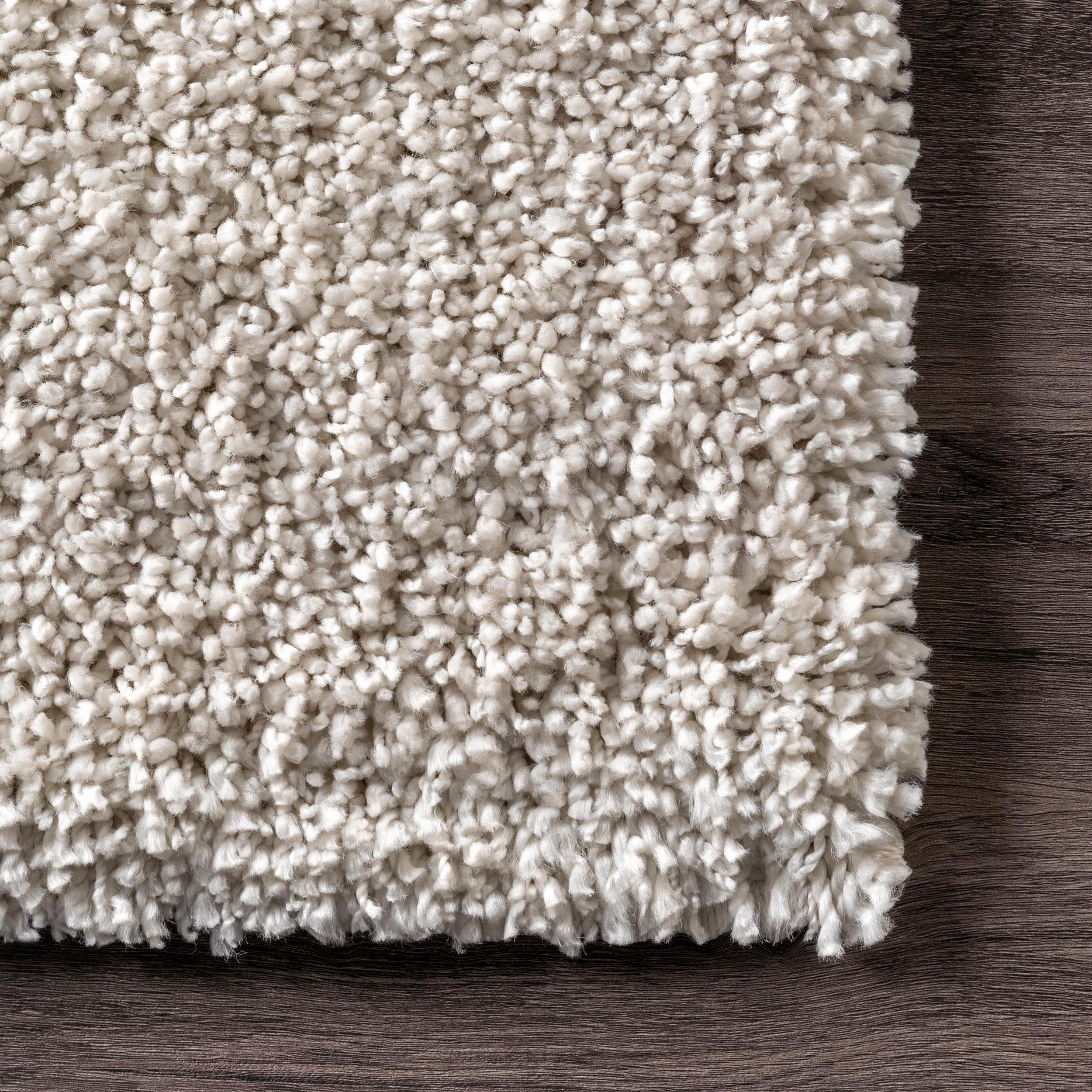 Kupa Shaggy Rug, Beige Rugs