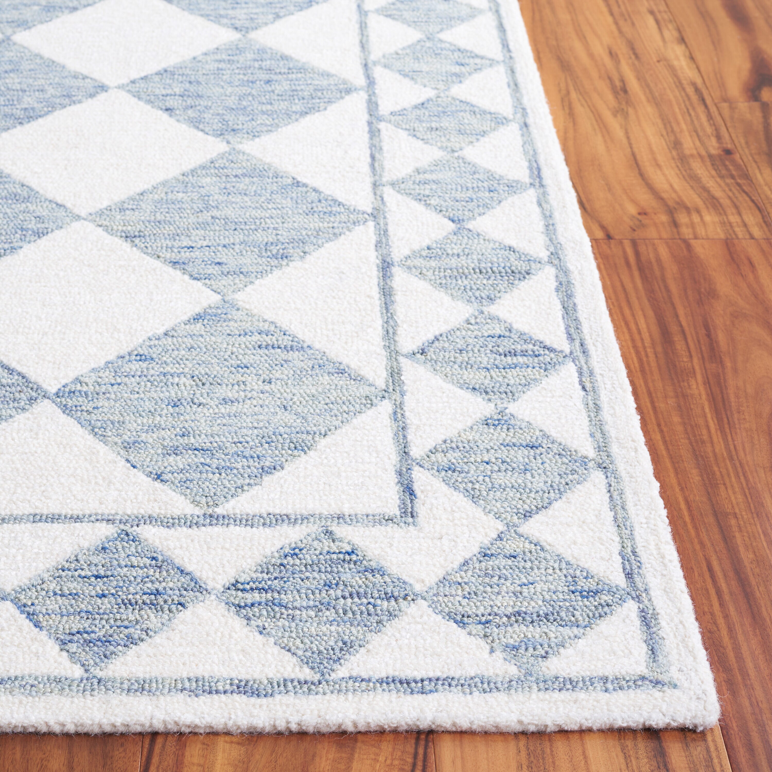 Safavieh EBN122M-4 rugs - View #3