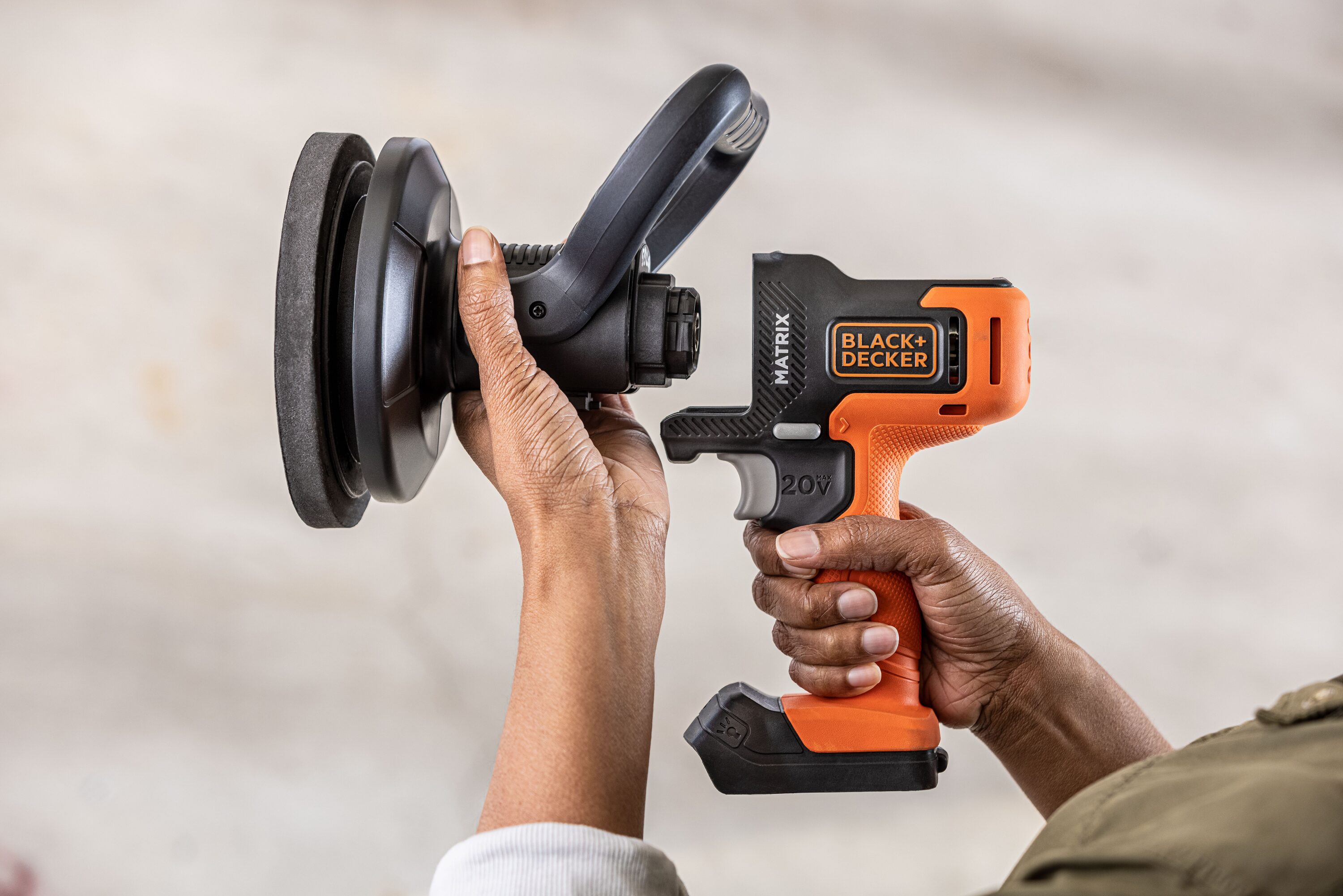 BLACK+DECKER BCBMT120C1FF Corded-Polishers - View #4