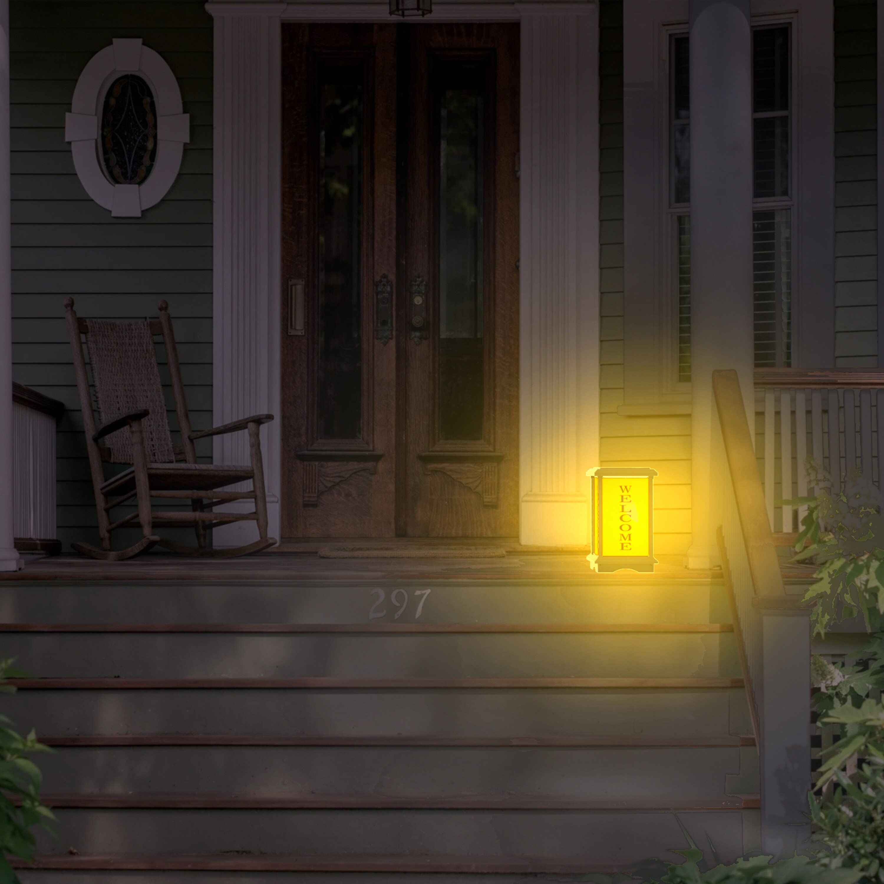 Techko Solar LED Welcome Lantern with Amber and White Light