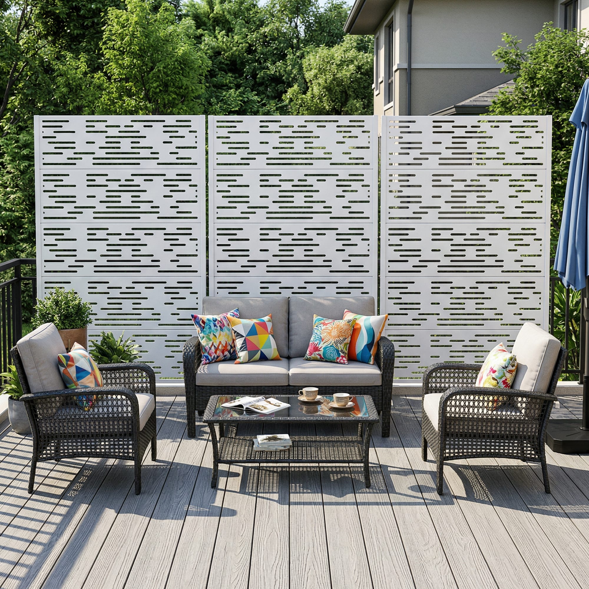 Vynxaria LS0505-GE040749 Godfrey White Galvanized Metal Outdoor Privacy Screen with Light and Shadow B Design