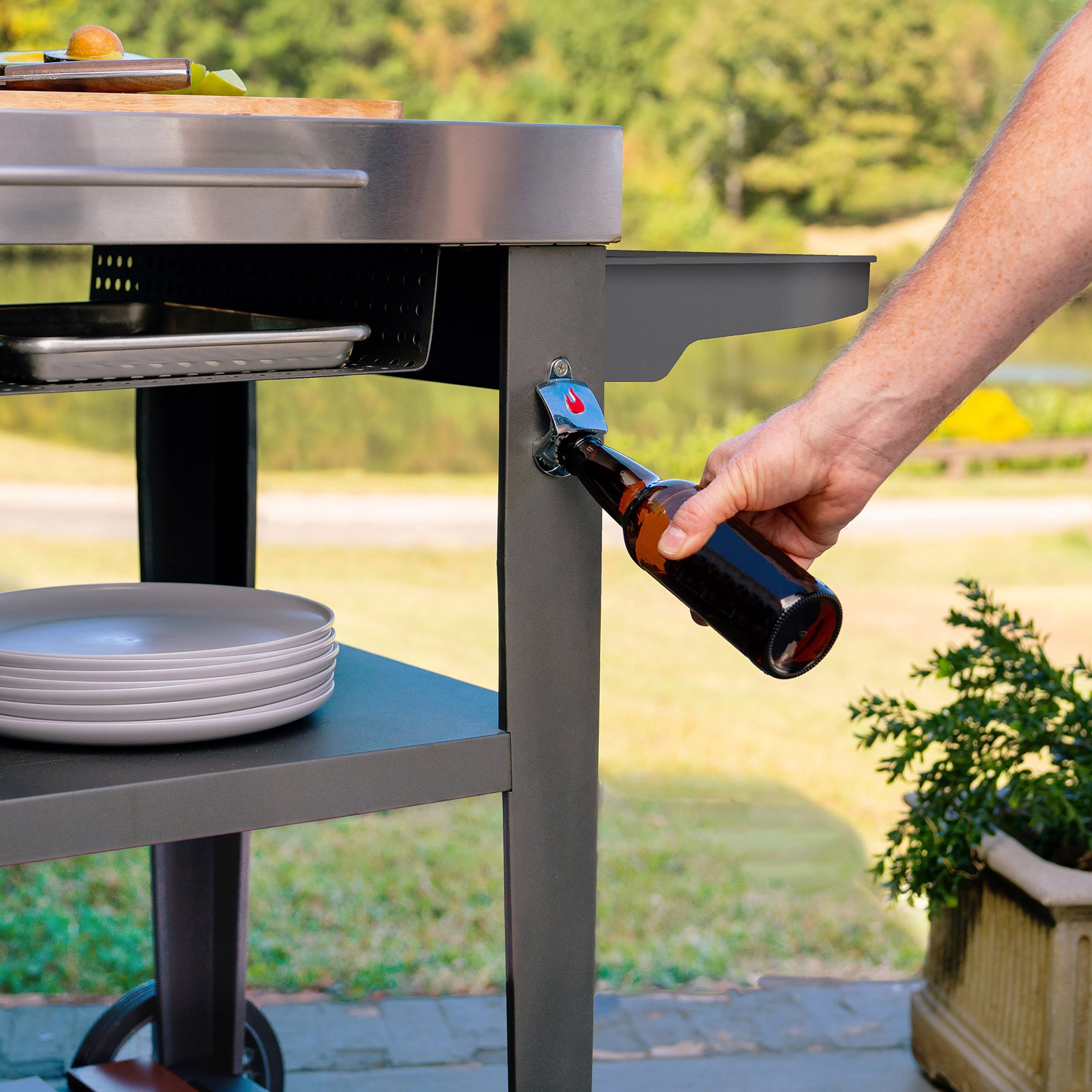 Char Broil Black Steel Grill Cart in the Grill Carts Grill