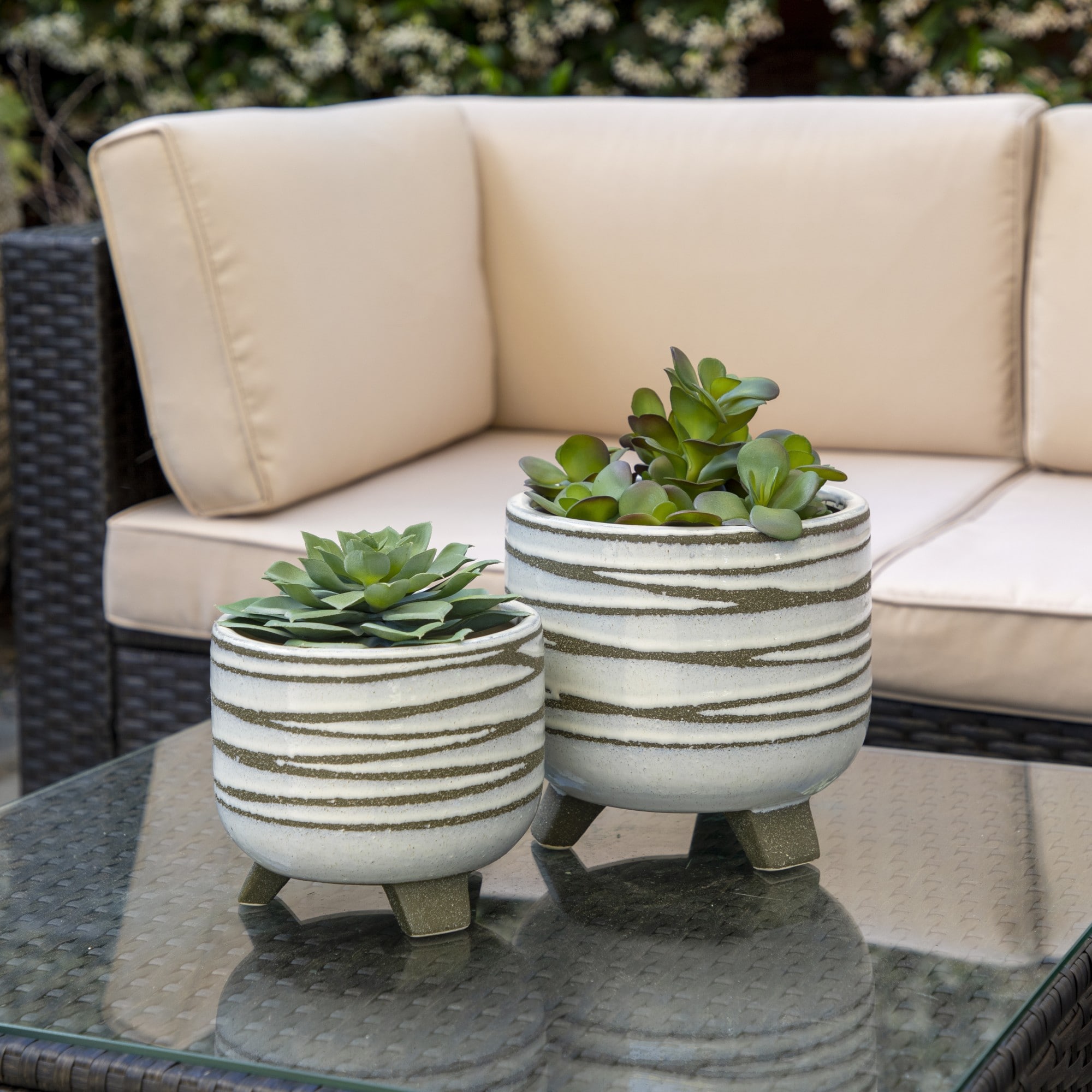 Yiekholo LL-1545AA 2 -Pack Round 8.0-in W Small White Ceramic Indoor/Outdoor Planter with Self Watering