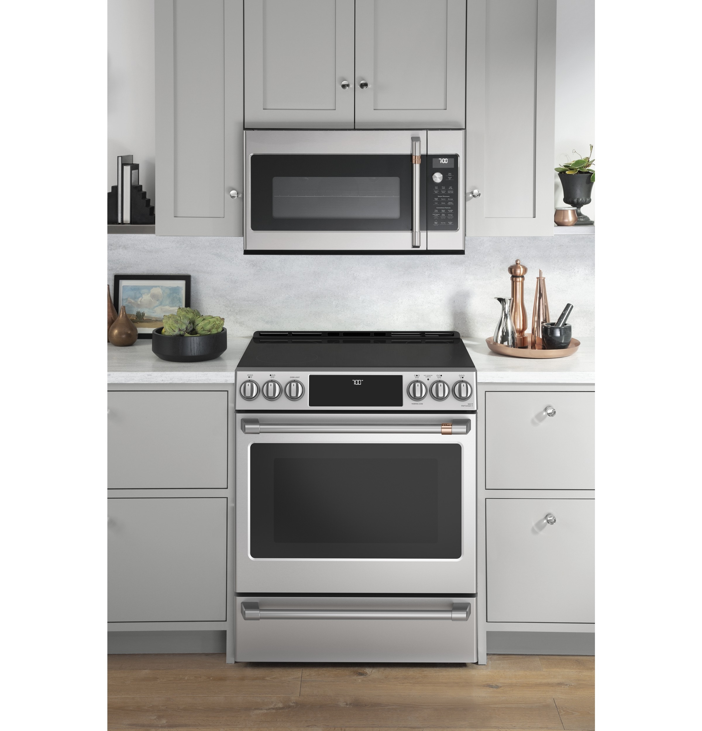 Café 30 Inch. 6.7 cu. ft. ELECTRIC Slide-In Front Control Radiant and  Convection Double Oven Range