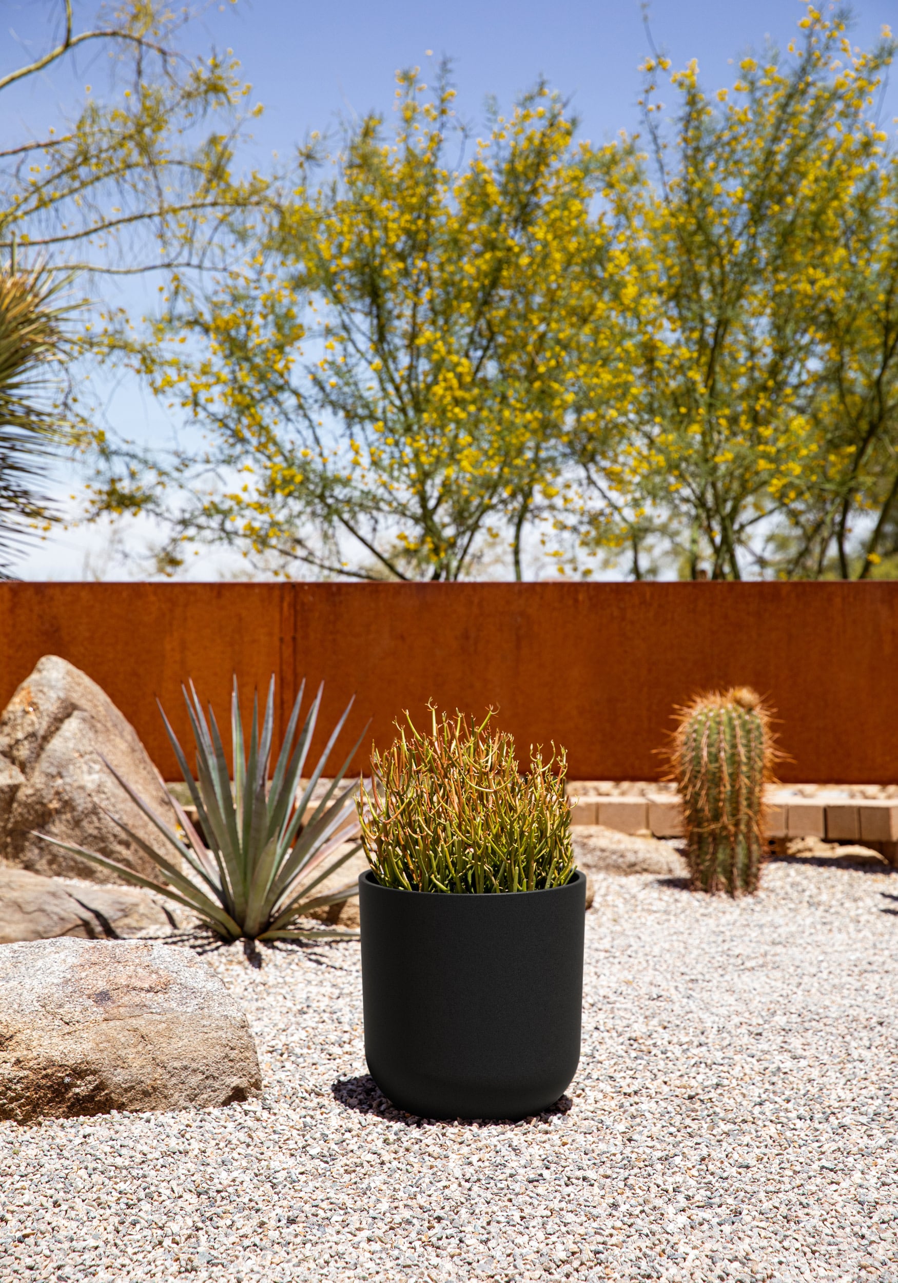 Kona 10" Black Plastic-Stone Outdoor Planter