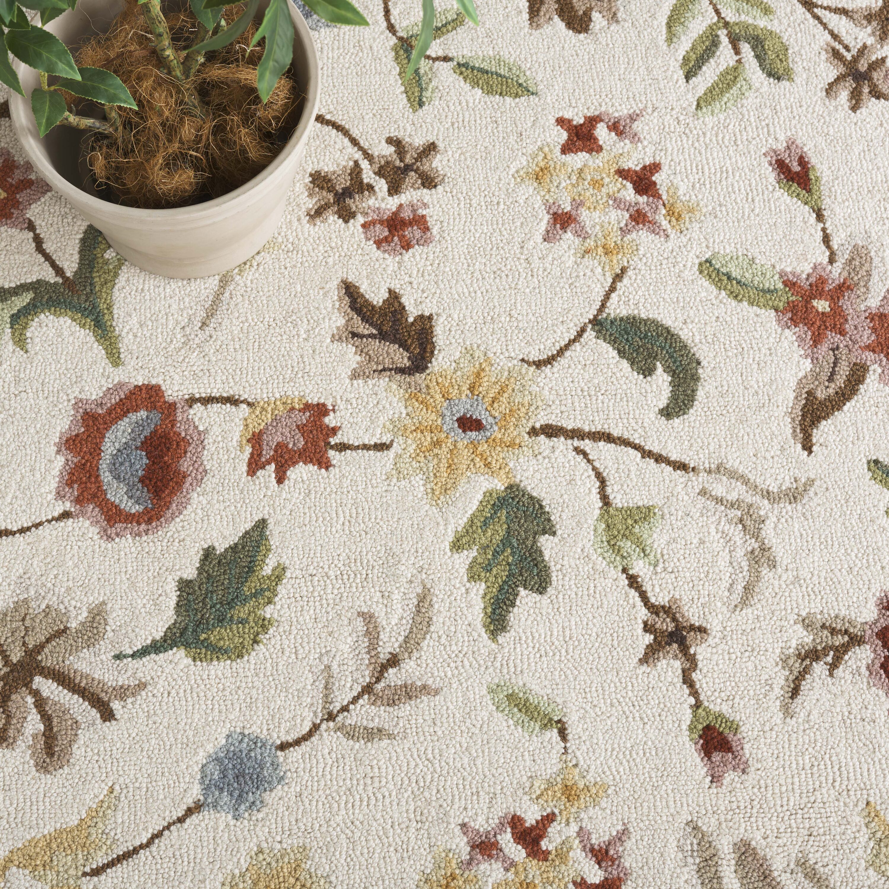 Safavieh HK322A-5R rugs - View #4