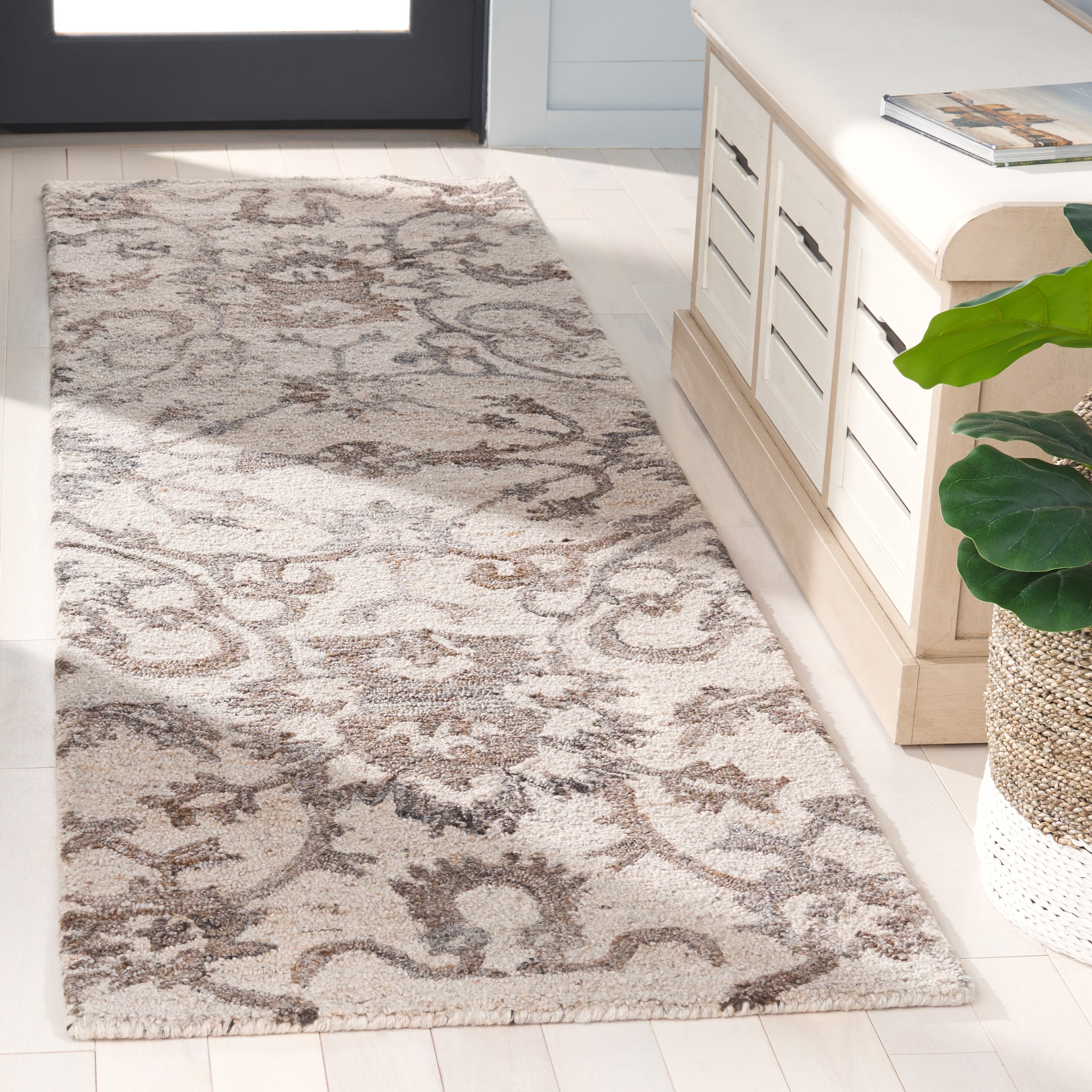 Safavieh -  Anatolia 401 Ivory/Brown Traditional 2ft-3in x 8ft Runner Rug