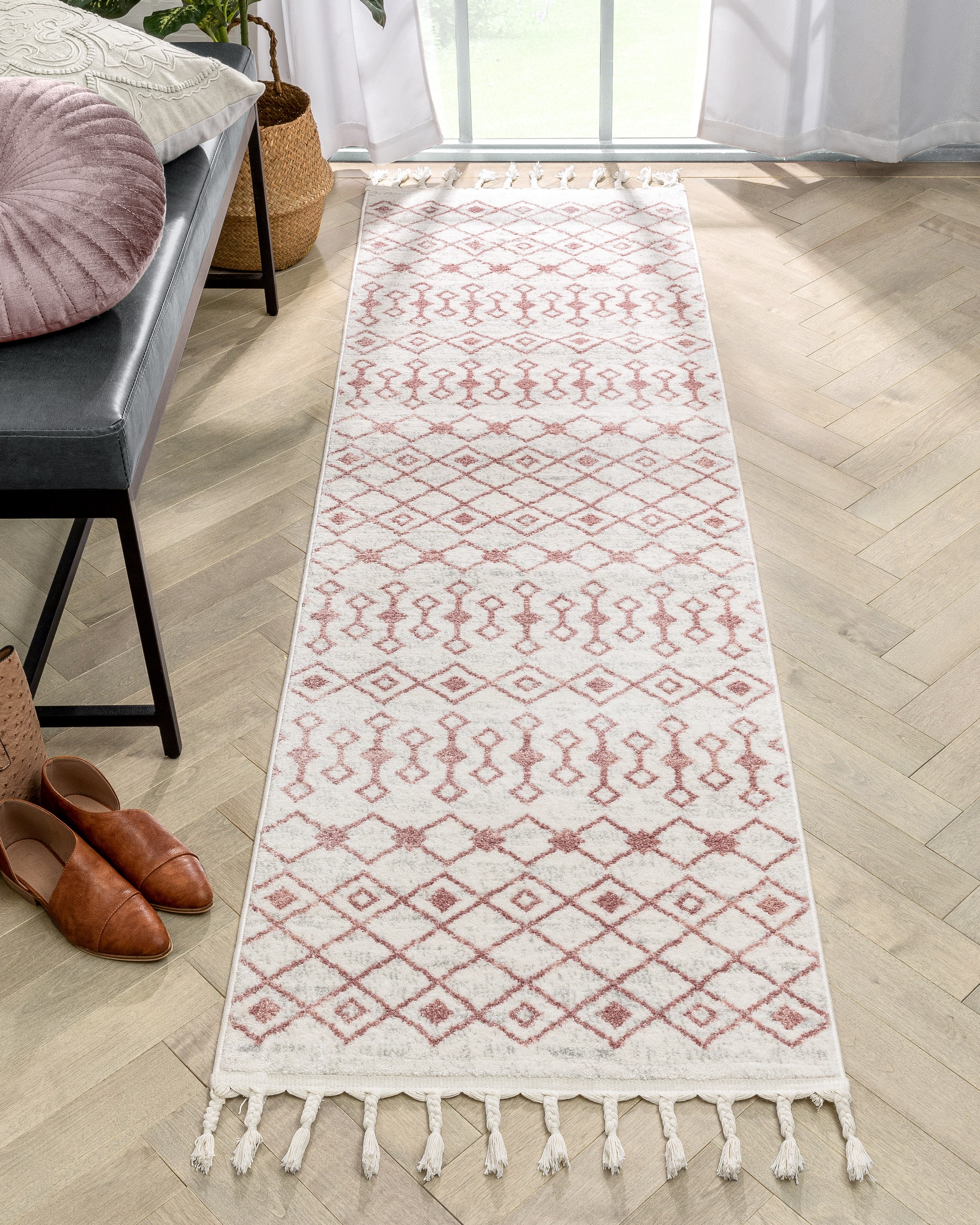 Well Woven SE-280-2 Serenity 2 x 8 (ft) Loomed Polypropylene Blush Rectangular Indoor Tribal Global Runner rug
