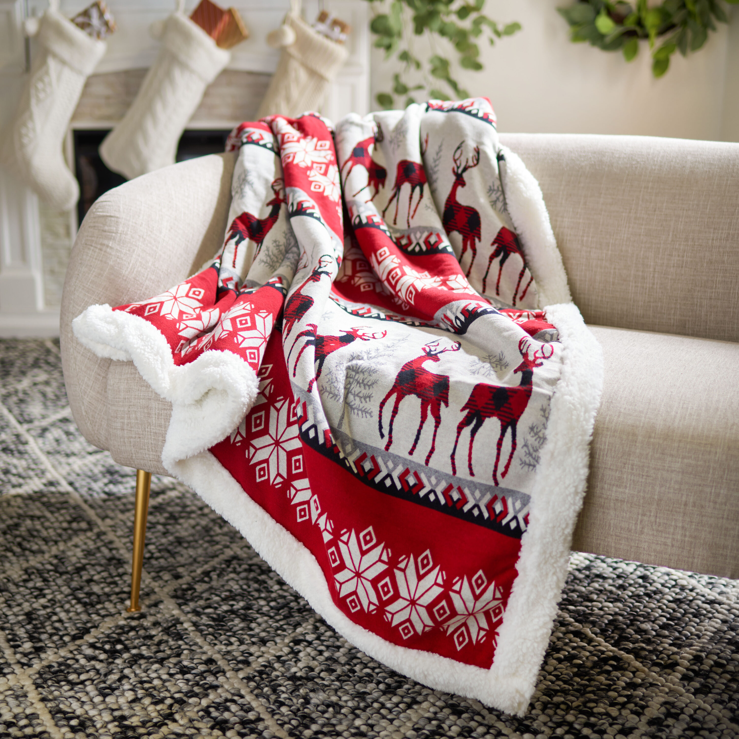 Safavieh HOL2007A-5060 Table-Christmas-Decorations - View #3