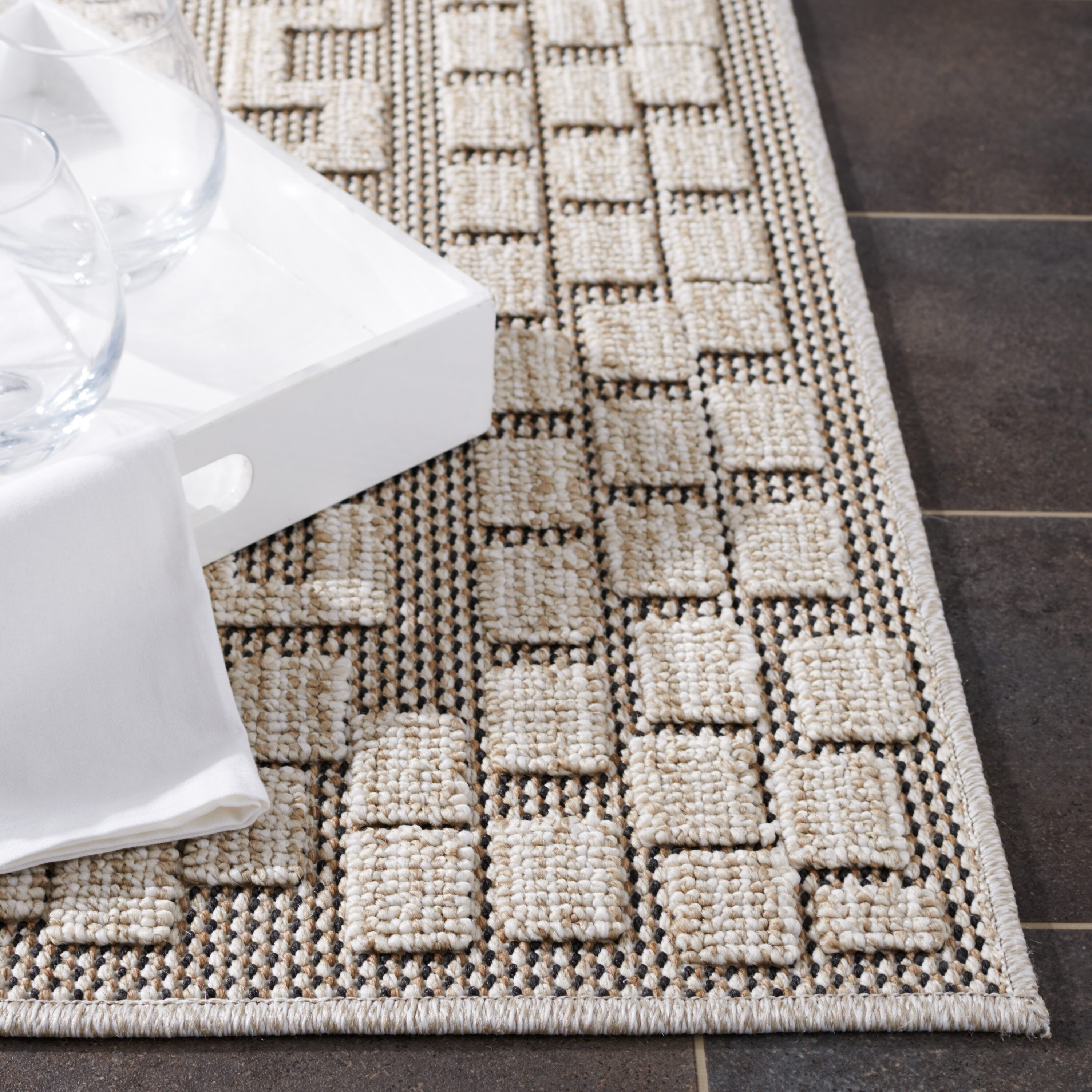 Safavieh GLB202B-5 rugs - View #5