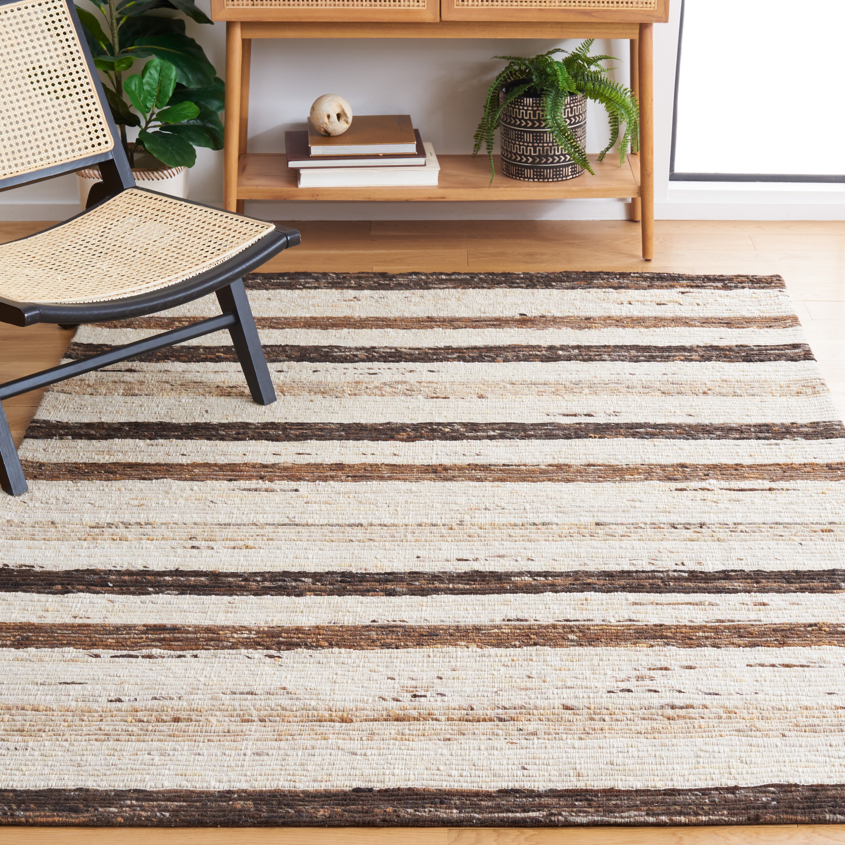  Marbella 225 Brown/Beige Contemporary 4ft x 6ft Small Rectangle Rug