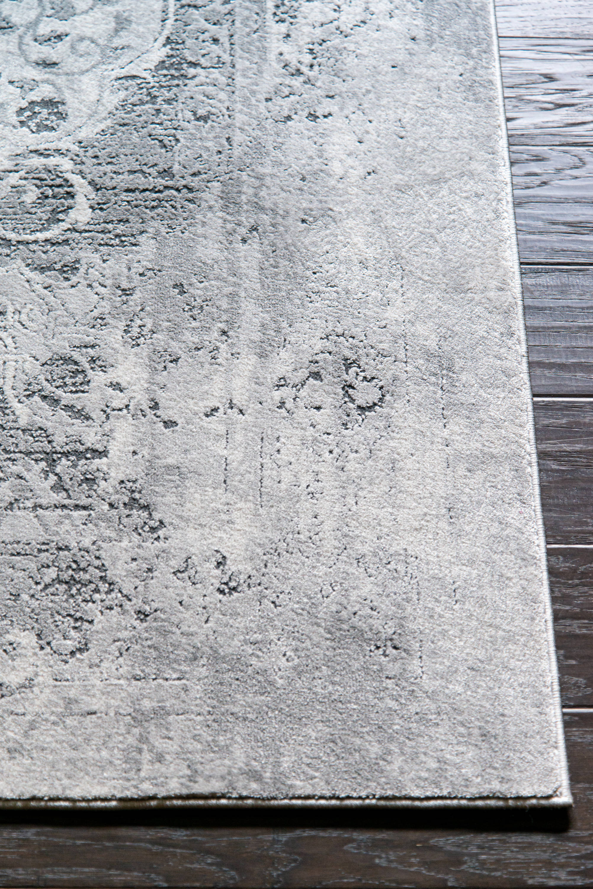United Weavers Of America 4525 10372 24 rugs - View #5