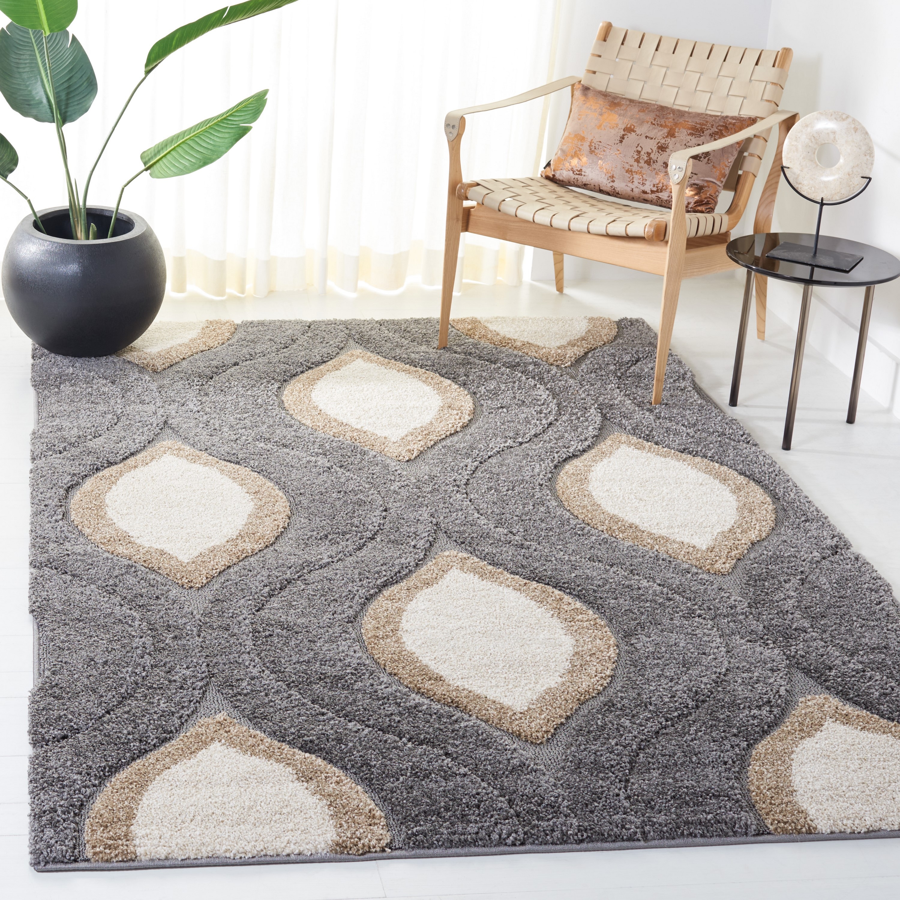 Safavieh SG461-8012-6 Florida Arcell Shag 6 x 9 (ft) Loomed Polypropylene Gray/Ivory Rectangular Indoor Geometric Bohemian/Eclectic Area rug