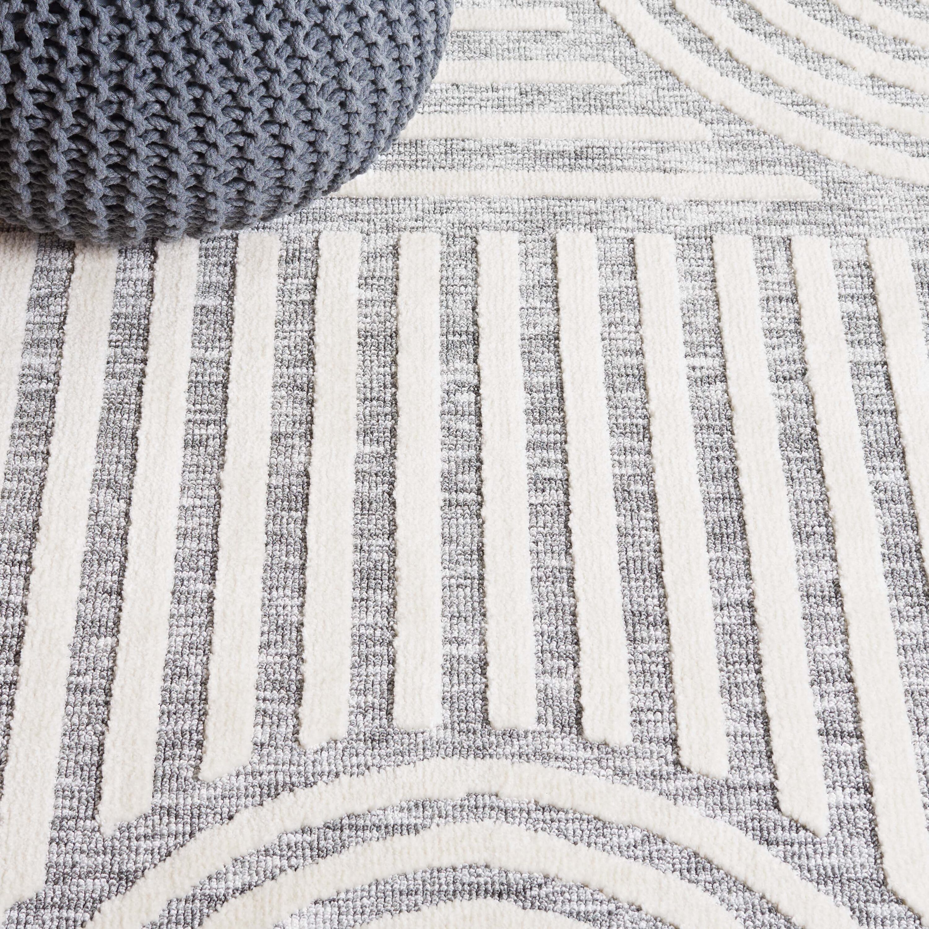 Safavieh AUD106F-28 rugs - View #4