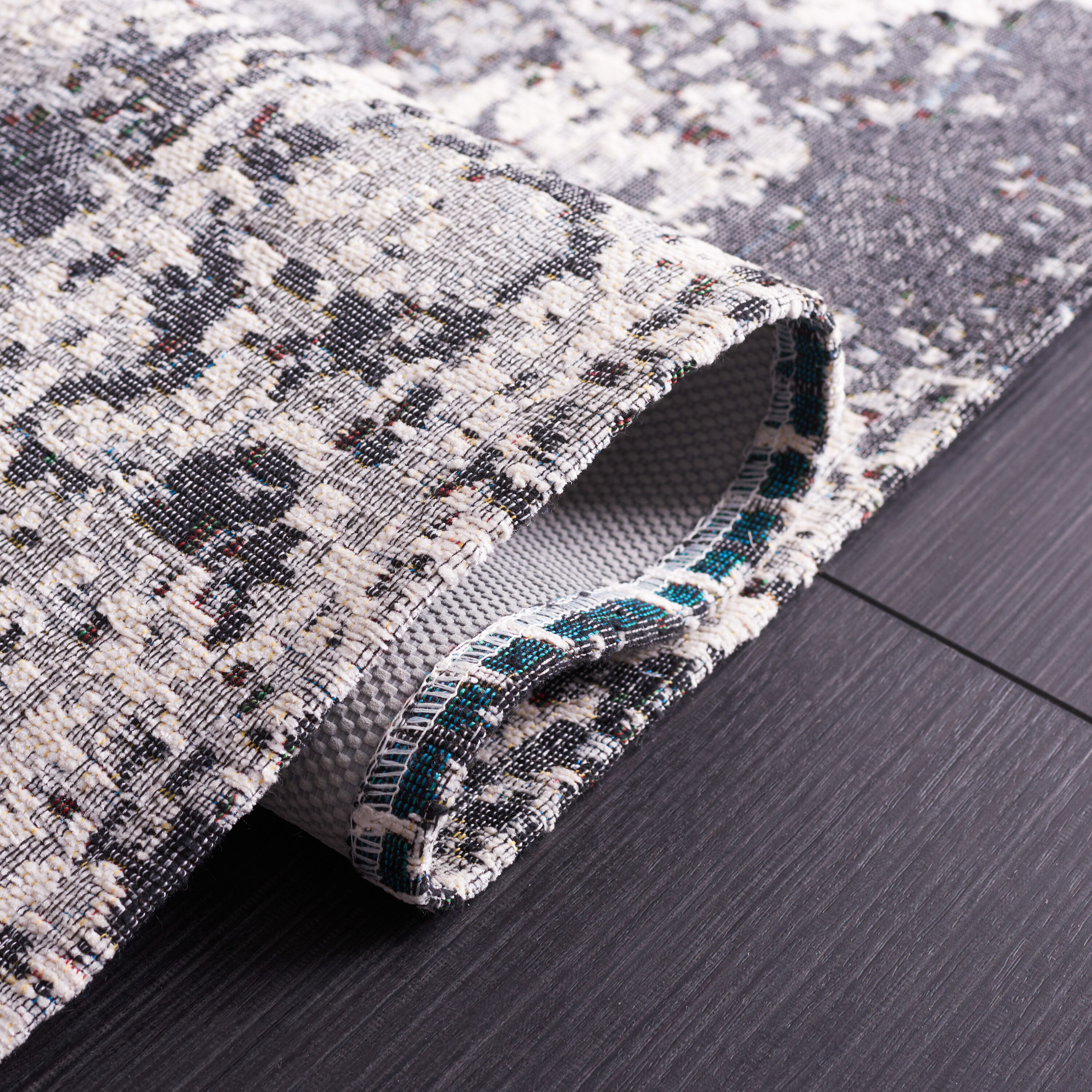 Modern Washable Black and Green 4' x 6' Wool-Cotton Blend Rug