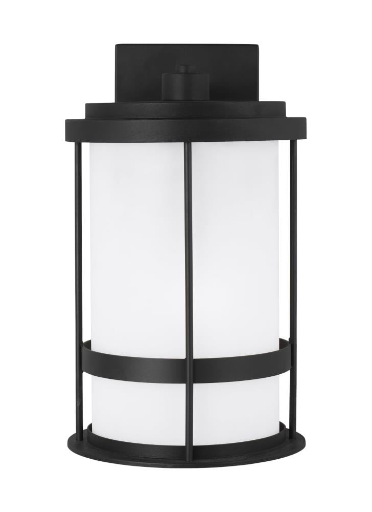 Generation Lighting 8690901EN3-12 Wilburn 1 -Light 13.5-in H Black Hardwired Outdoor Wall Light